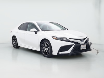 2022 Toyota Camry Hybrid SE