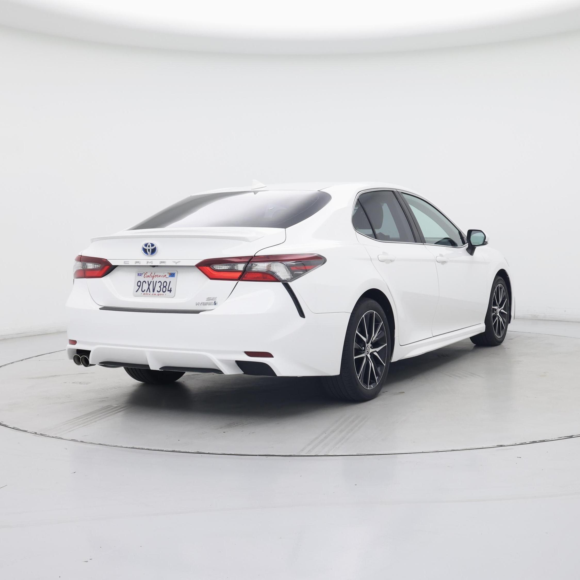 Thumbnail: 2022 Toyota Camry - 8