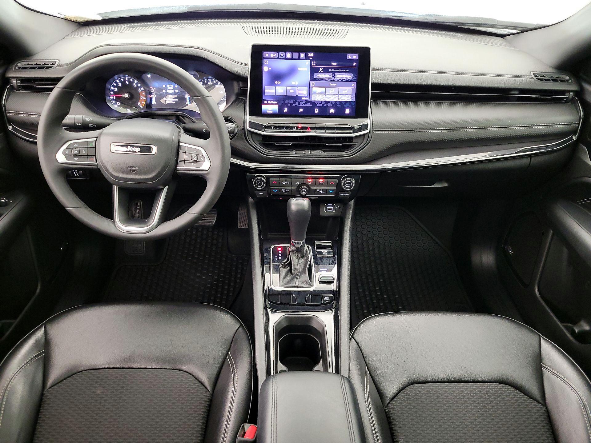 Thumbnail: 2023 Jeep Compass - 9