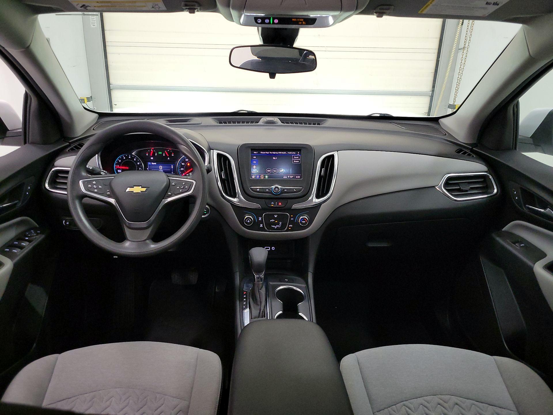 Thumbnail: 2023 Chevrolet Equinox - 9