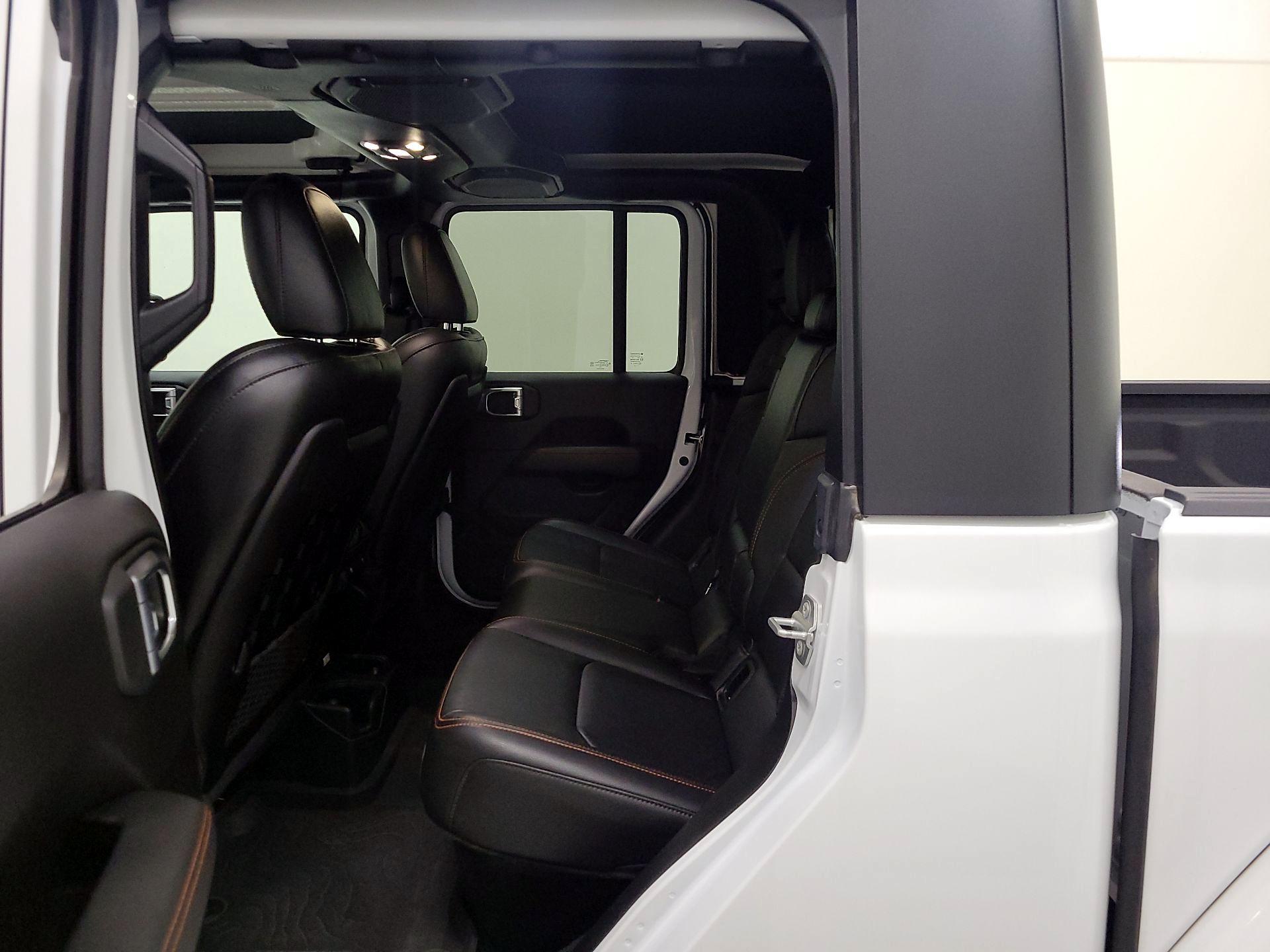 Thumbnail: 2022 Jeep Gladiator - 19