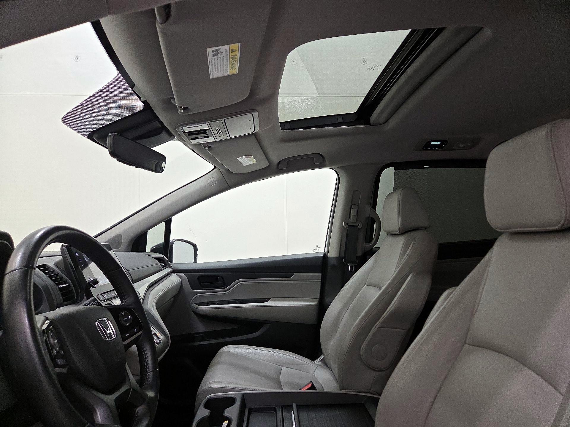 Thumbnail: 2020 Honda Odyssey - 18