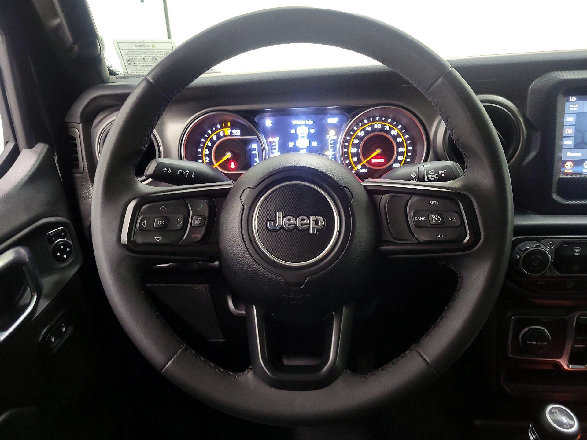 Thumbnail: 2023 Jeep Gladiator - 10