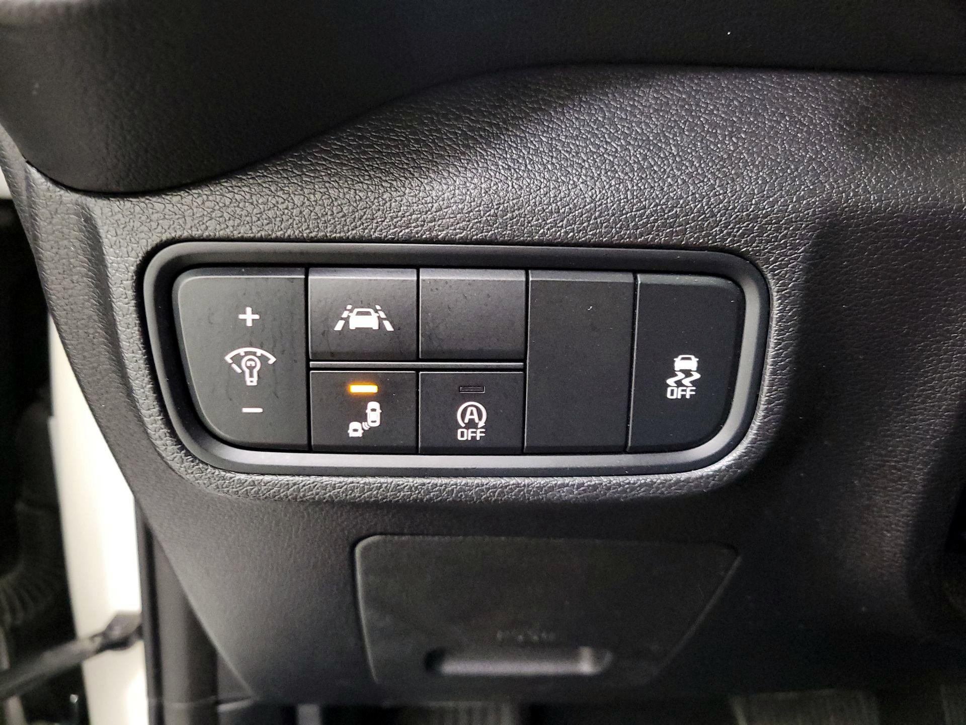 Thumbnail: 2020 Kia Soul - 13