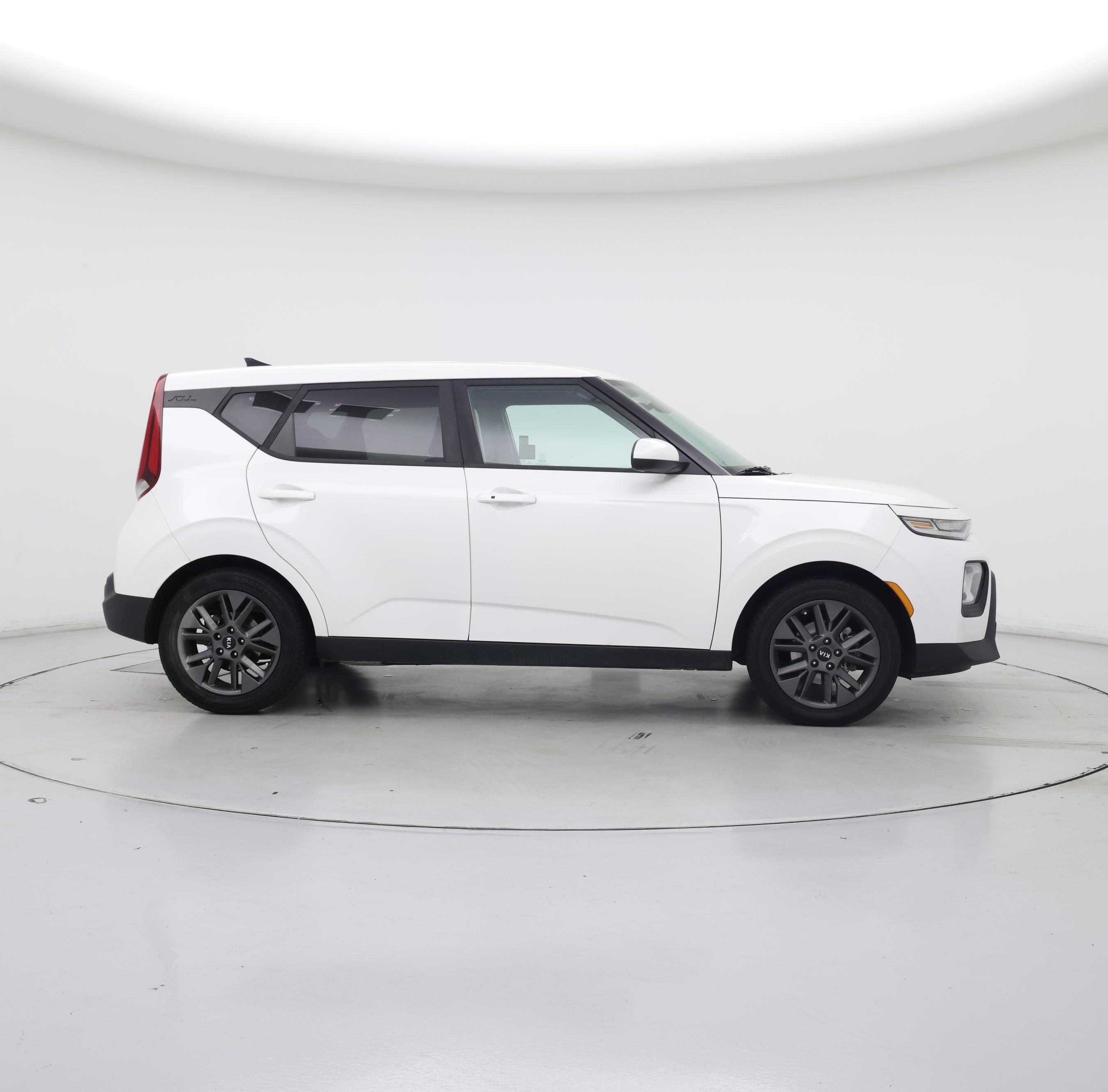 Thumbnail: 2020 Kia Soul - 7