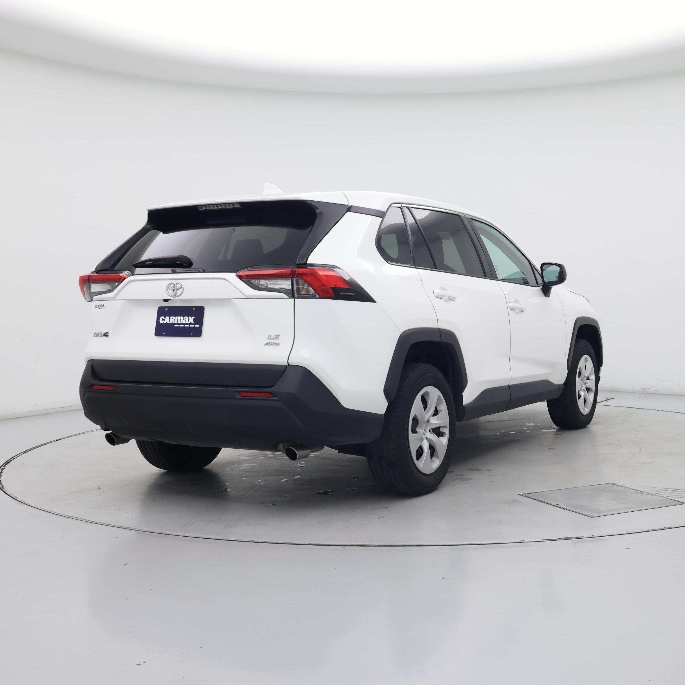 Thumbnail: 2024 Toyota RAV4 - 8