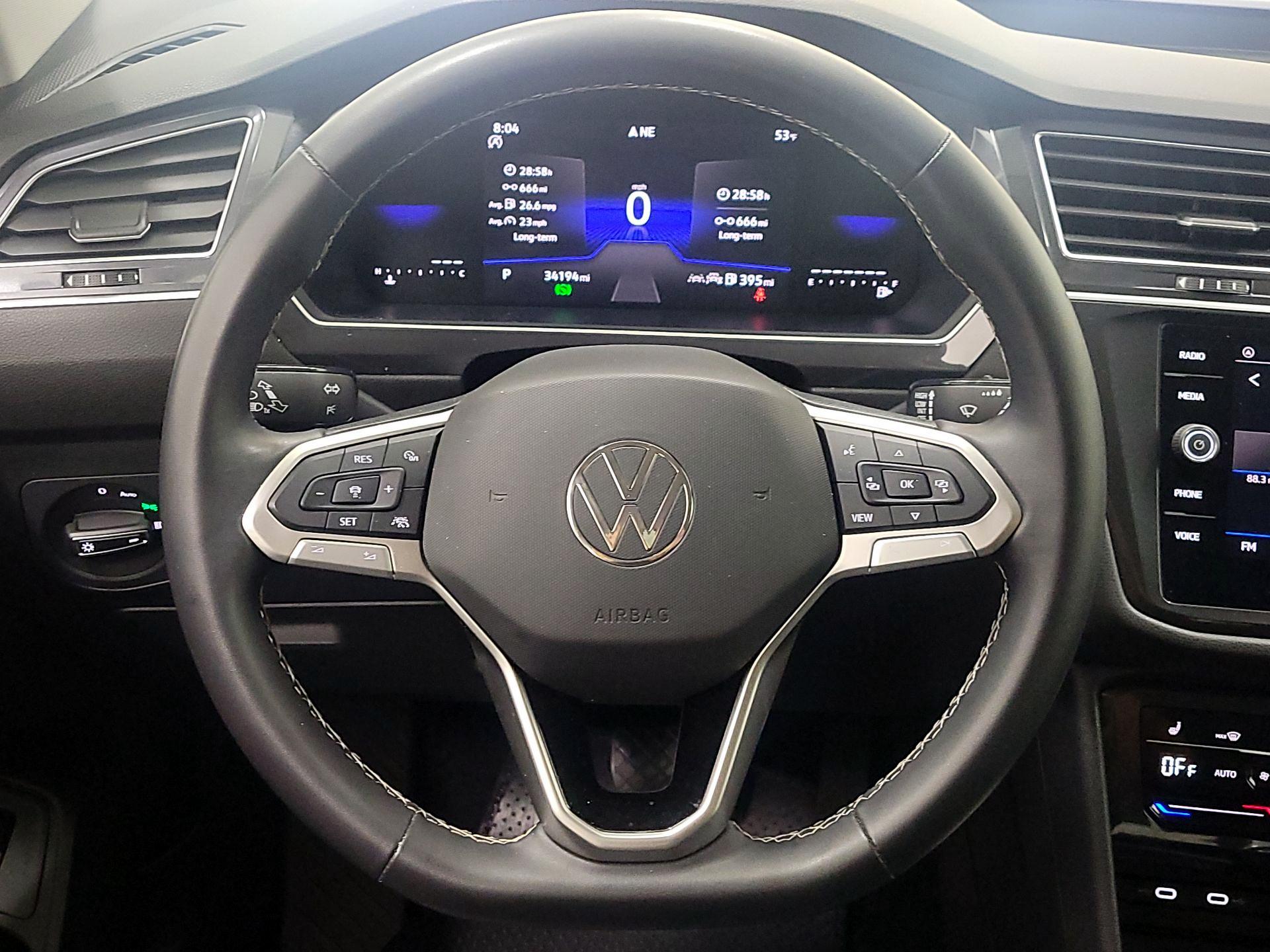 Thumbnail: 2024 Volkswagen Tiguan - 10