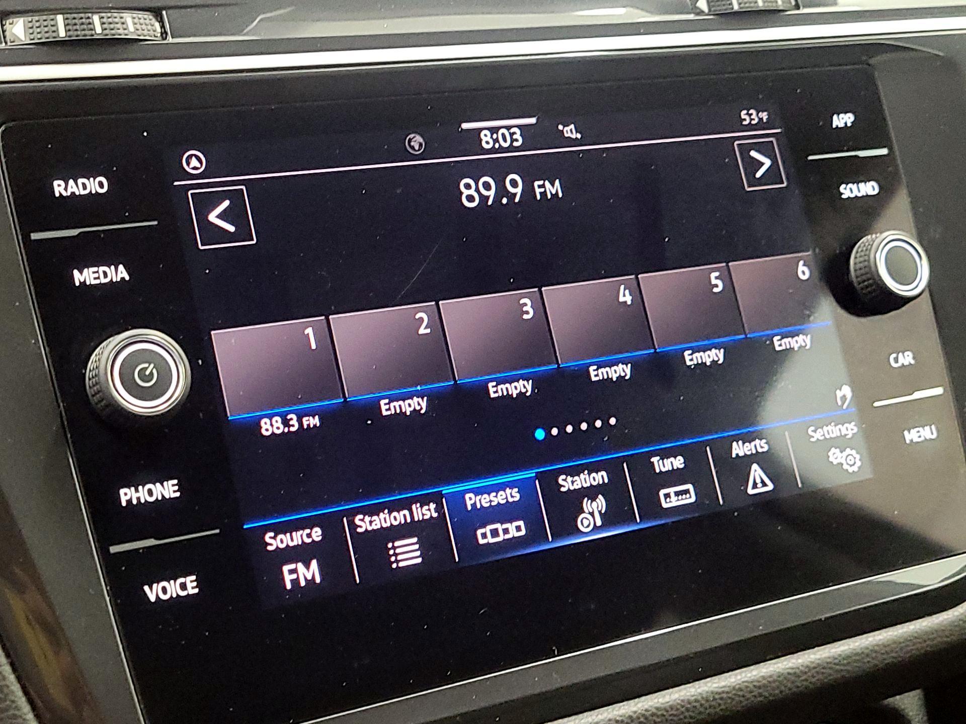 Thumbnail: 2024 Volkswagen Tiguan - 15