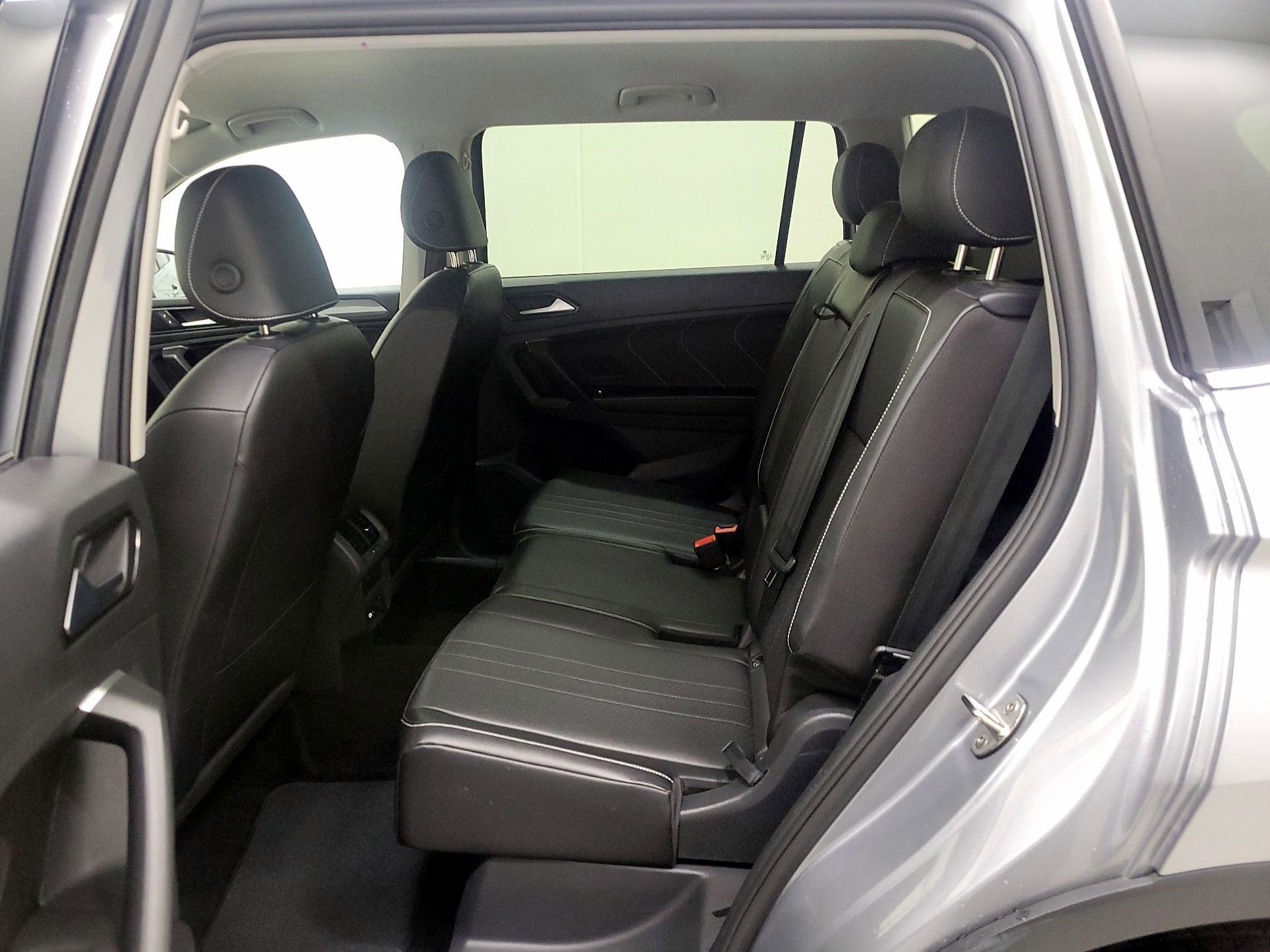 Thumbnail: 2024 Volkswagen Tiguan - 19