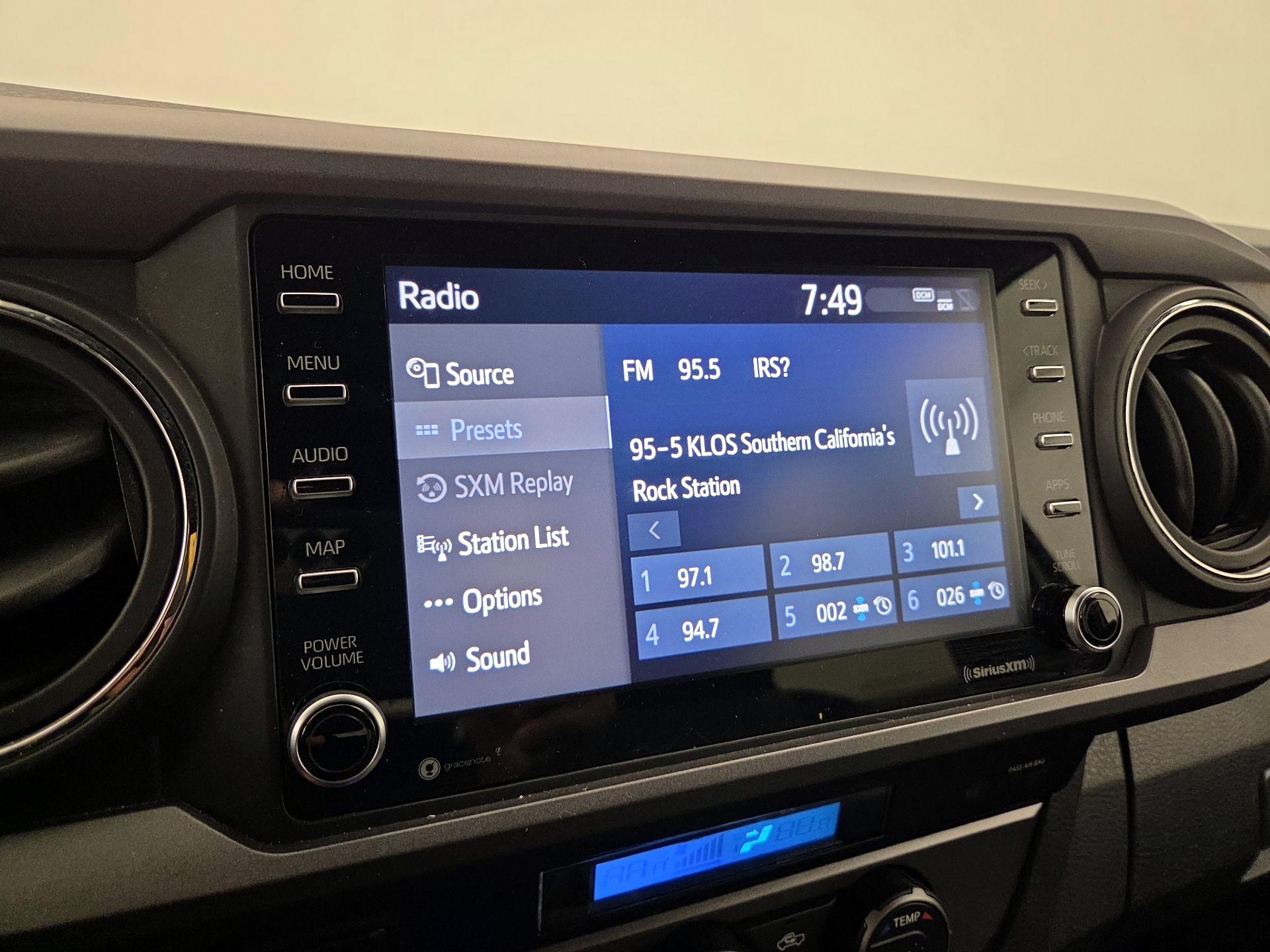 Thumbnail: 2023 Toyota Tacoma - 15