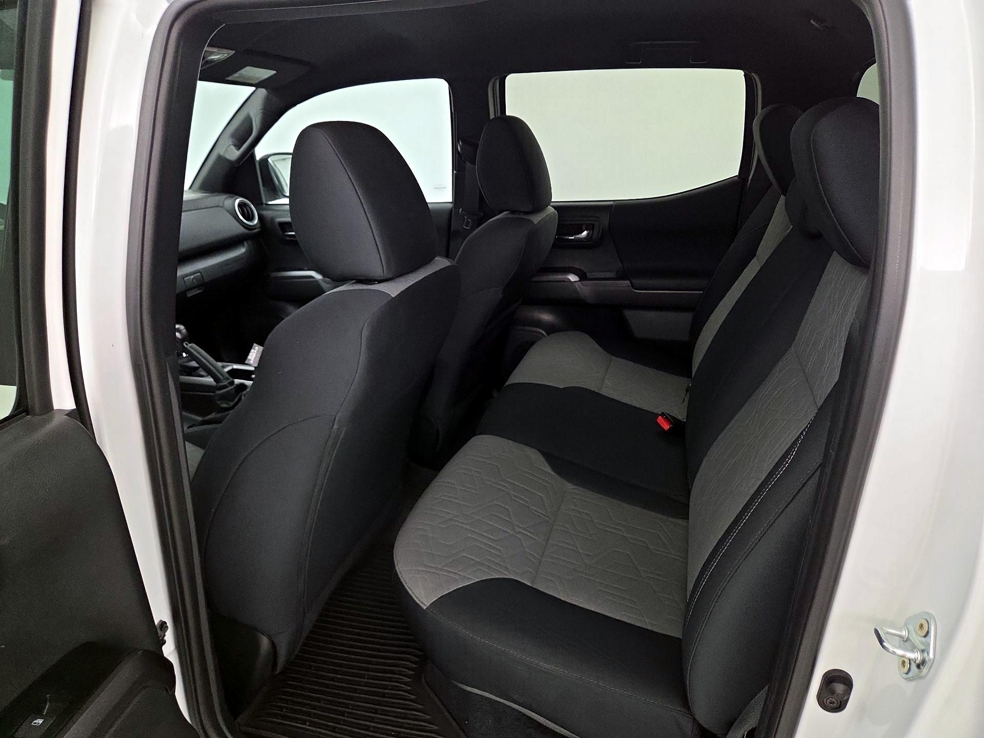 Thumbnail: 2023 Toyota Tacoma - 19