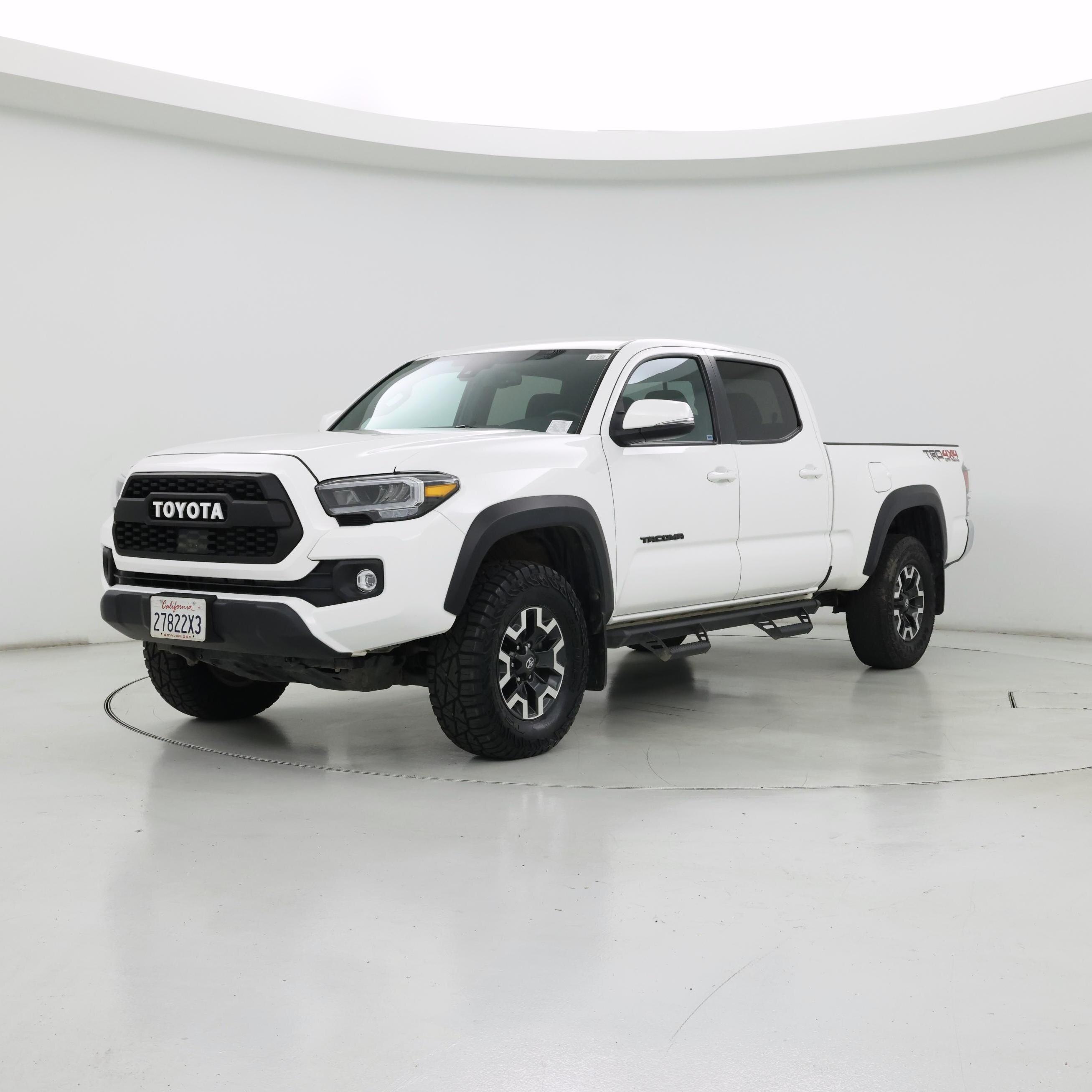 Thumbnail: 2023 Toyota Tacoma - 4