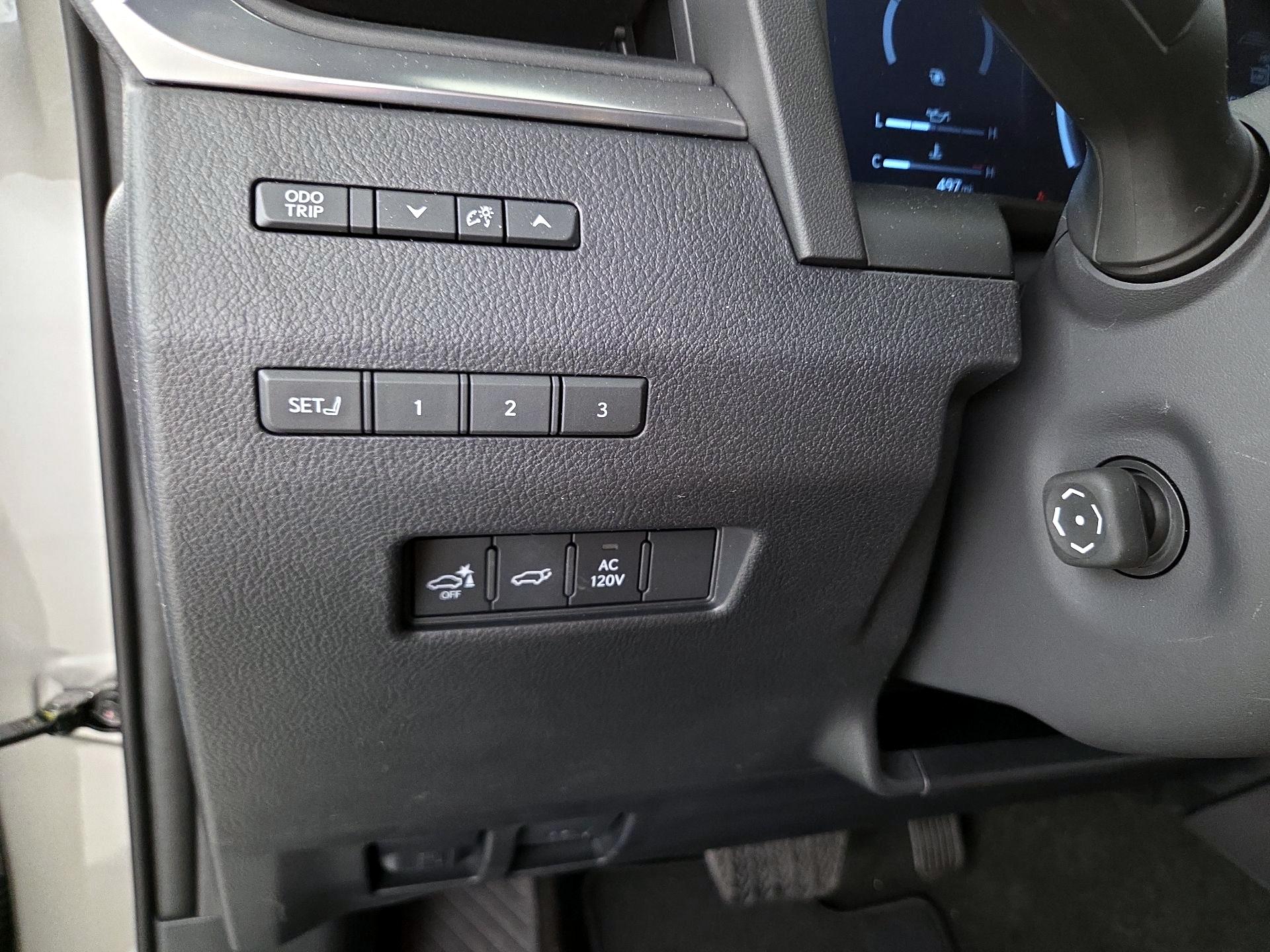 Thumbnail: 2025 Lexus GX - 13