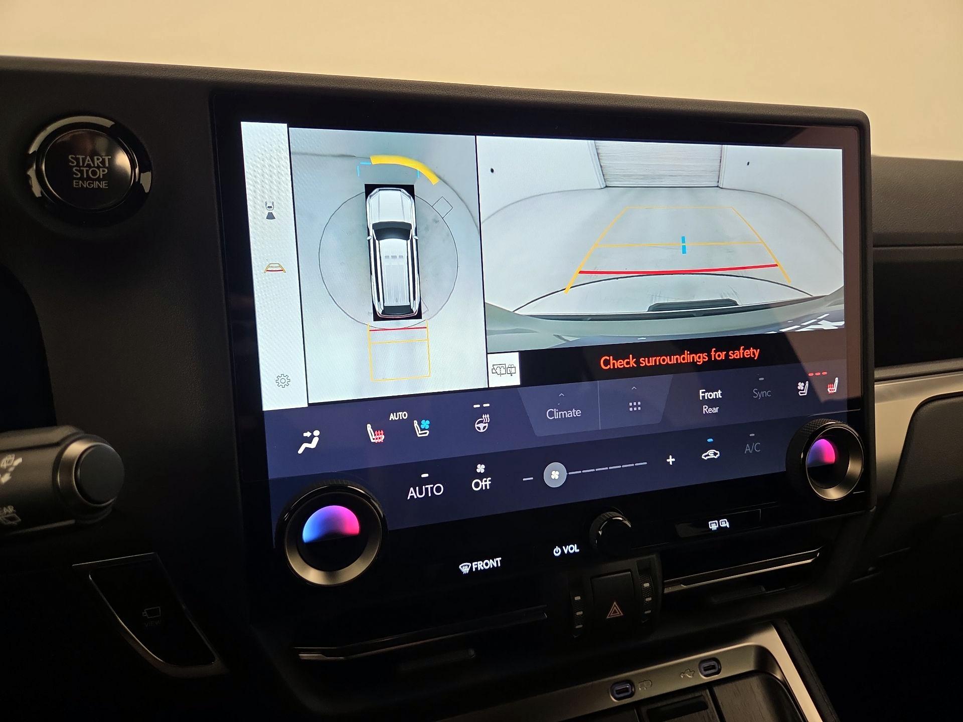 Thumbnail: 2025 Lexus GX - 14