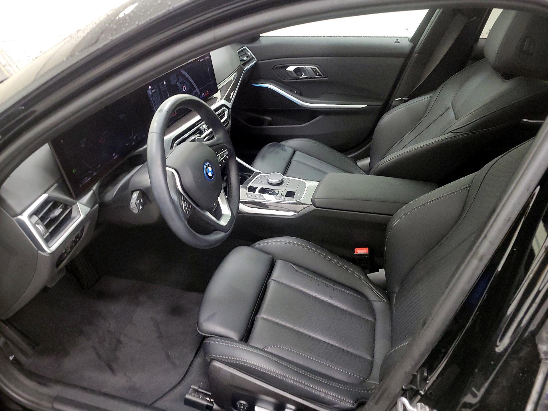 Thumbnail: 2023 BMW 3 Series - 11