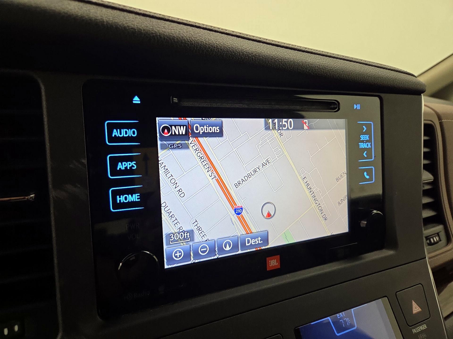 Thumbnail: 2015 Toyota Sienna - 14