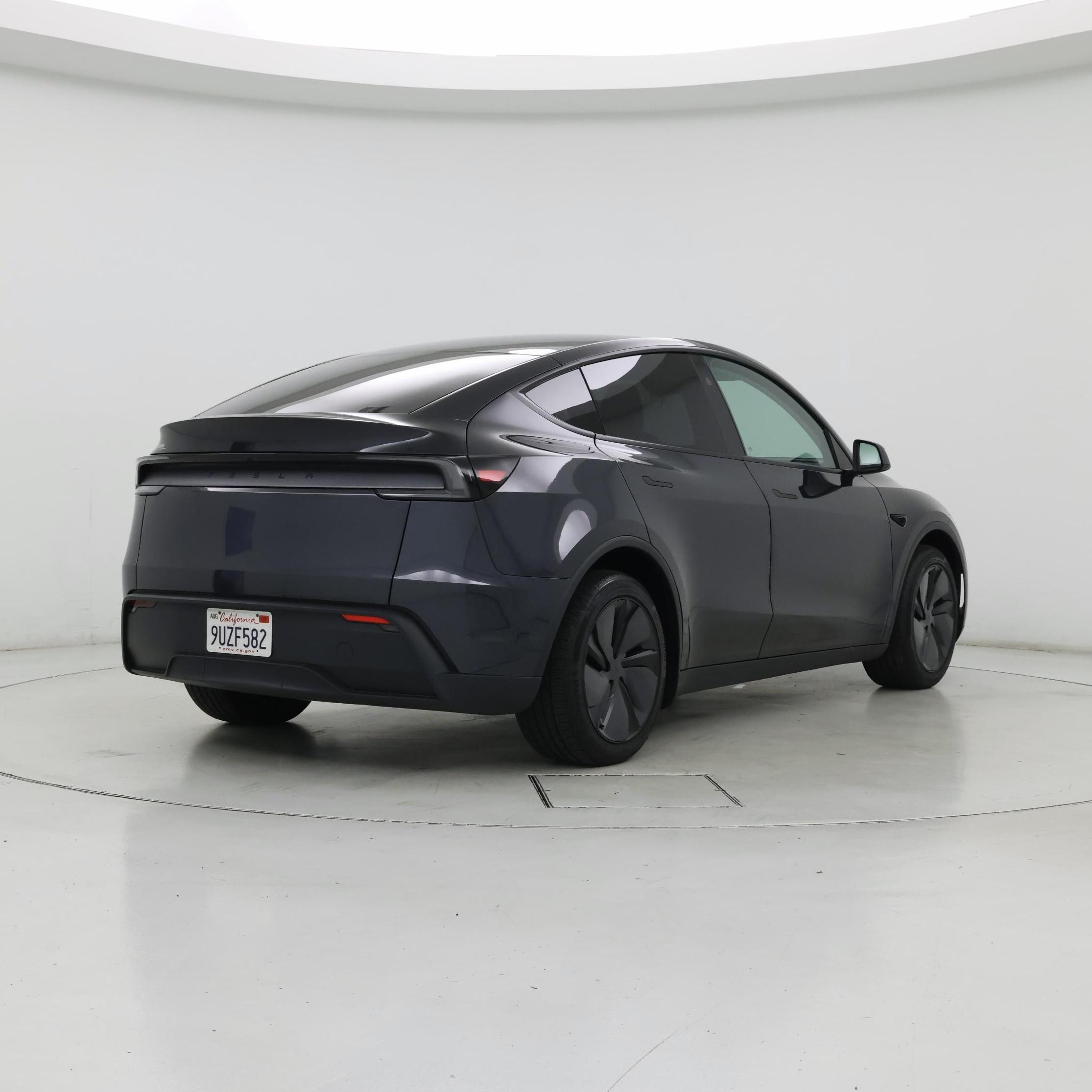Thumbnail: 2026 Tesla Model Y - 8