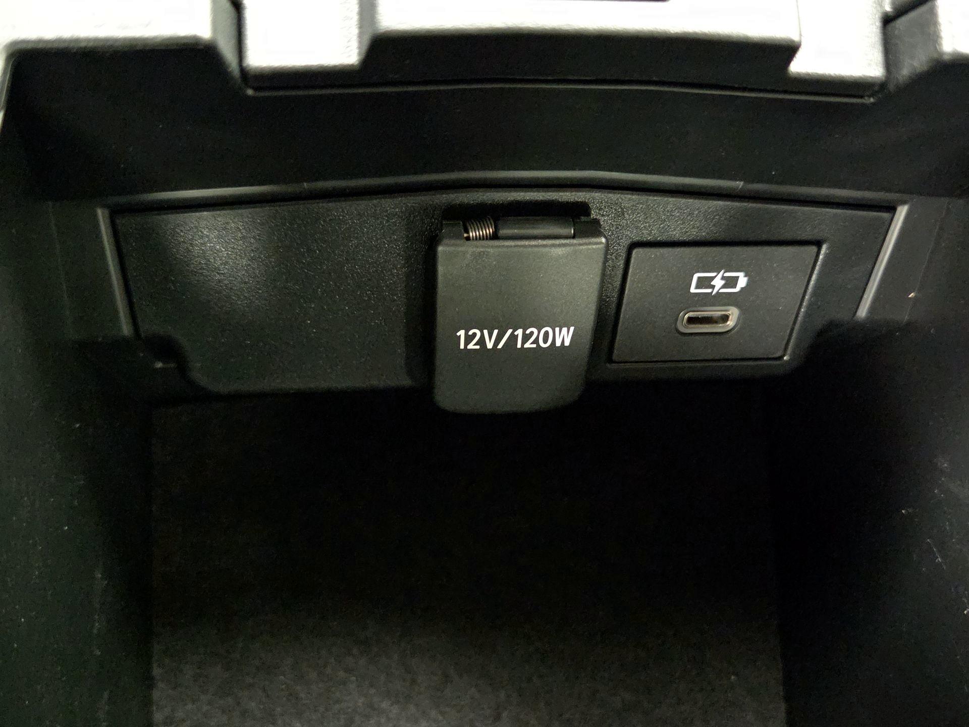 Thumbnail: 2024 Toyota Corolla - 18