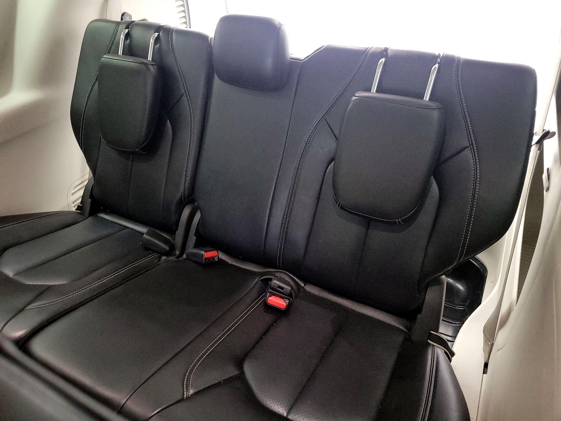 Thumbnail: 2023 Chrysler Pacifica - 19