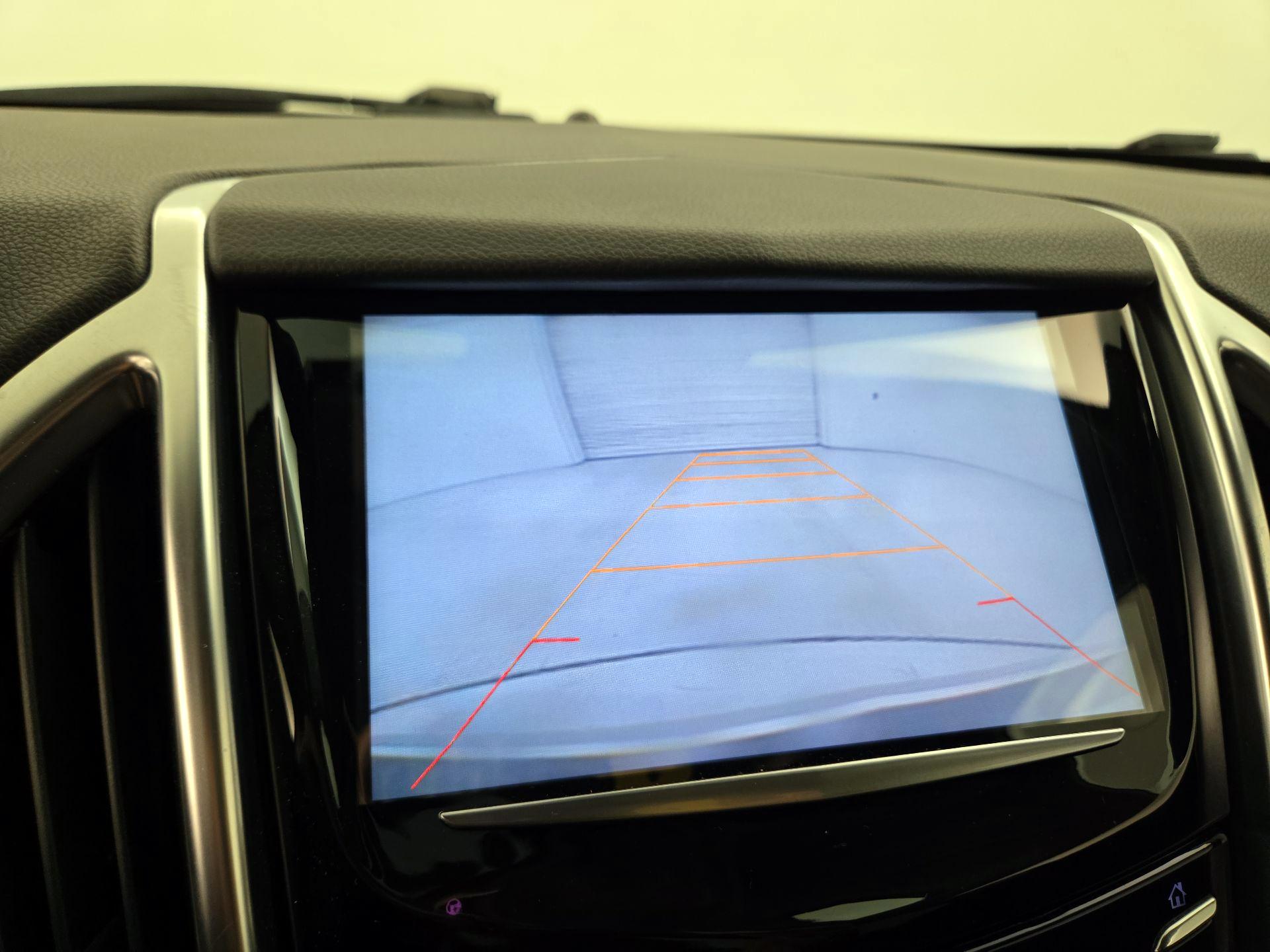 Thumbnail: 2016 Cadillac SRX - 15