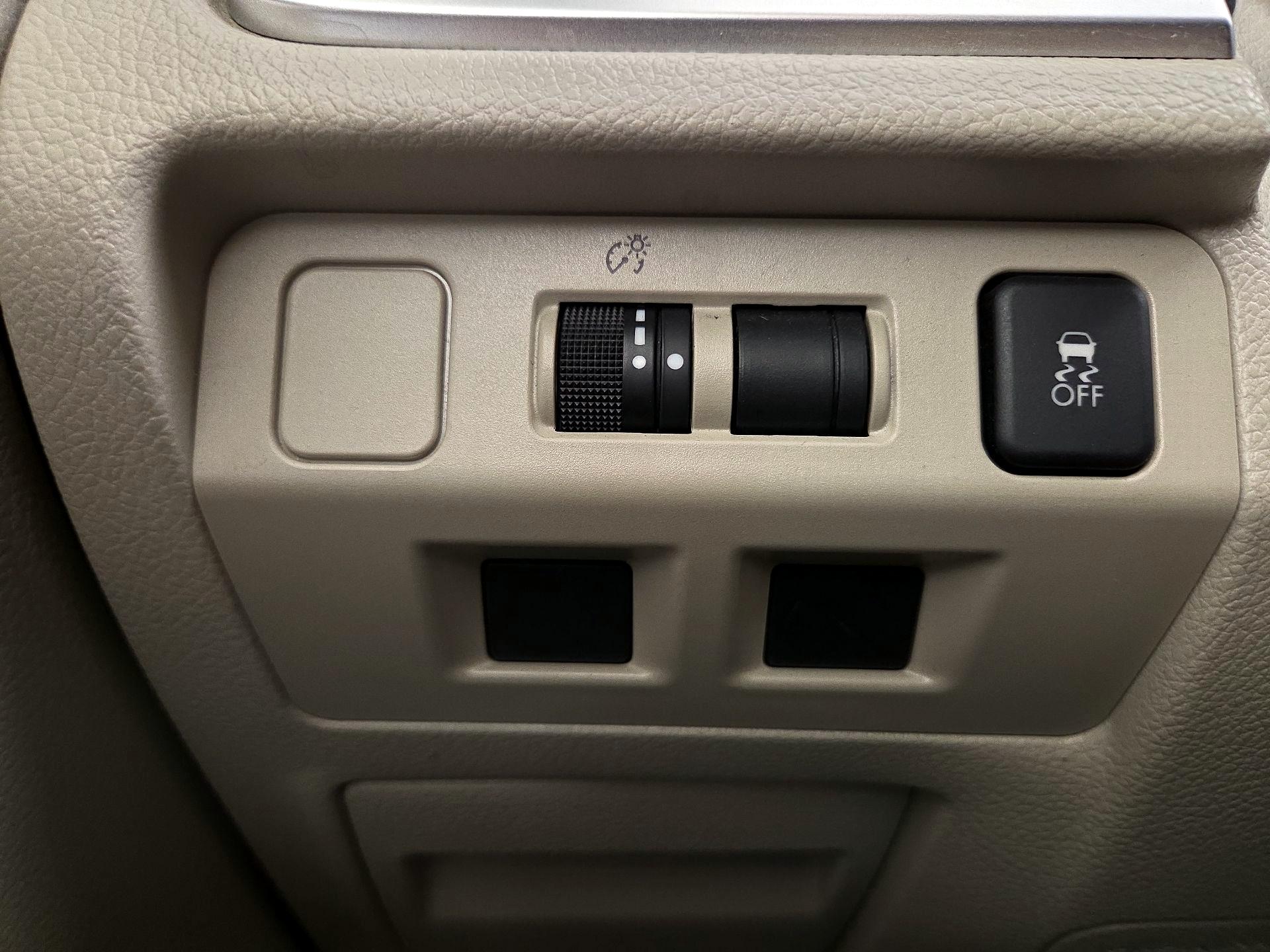 Thumbnail: 2016 Subaru Impreza - 13