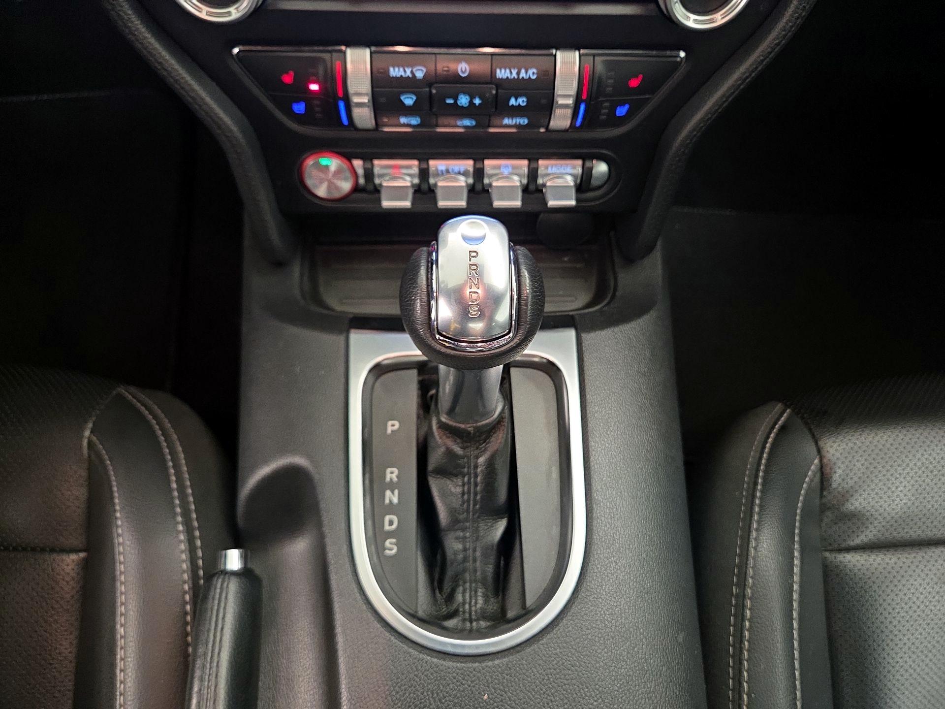 Thumbnail: 2022 Ford Mustang - 17