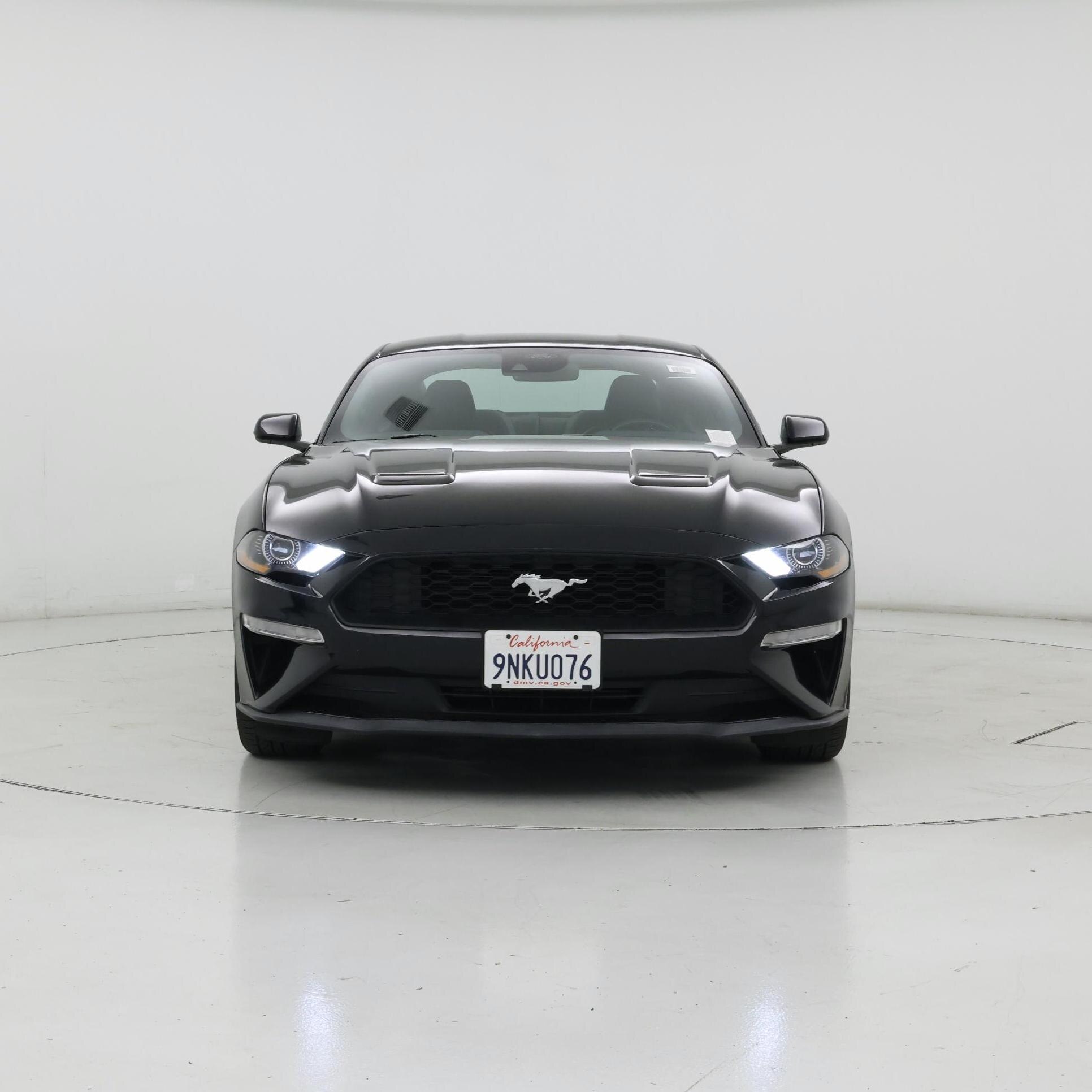 Thumbnail: 2022 Ford Mustang - 5