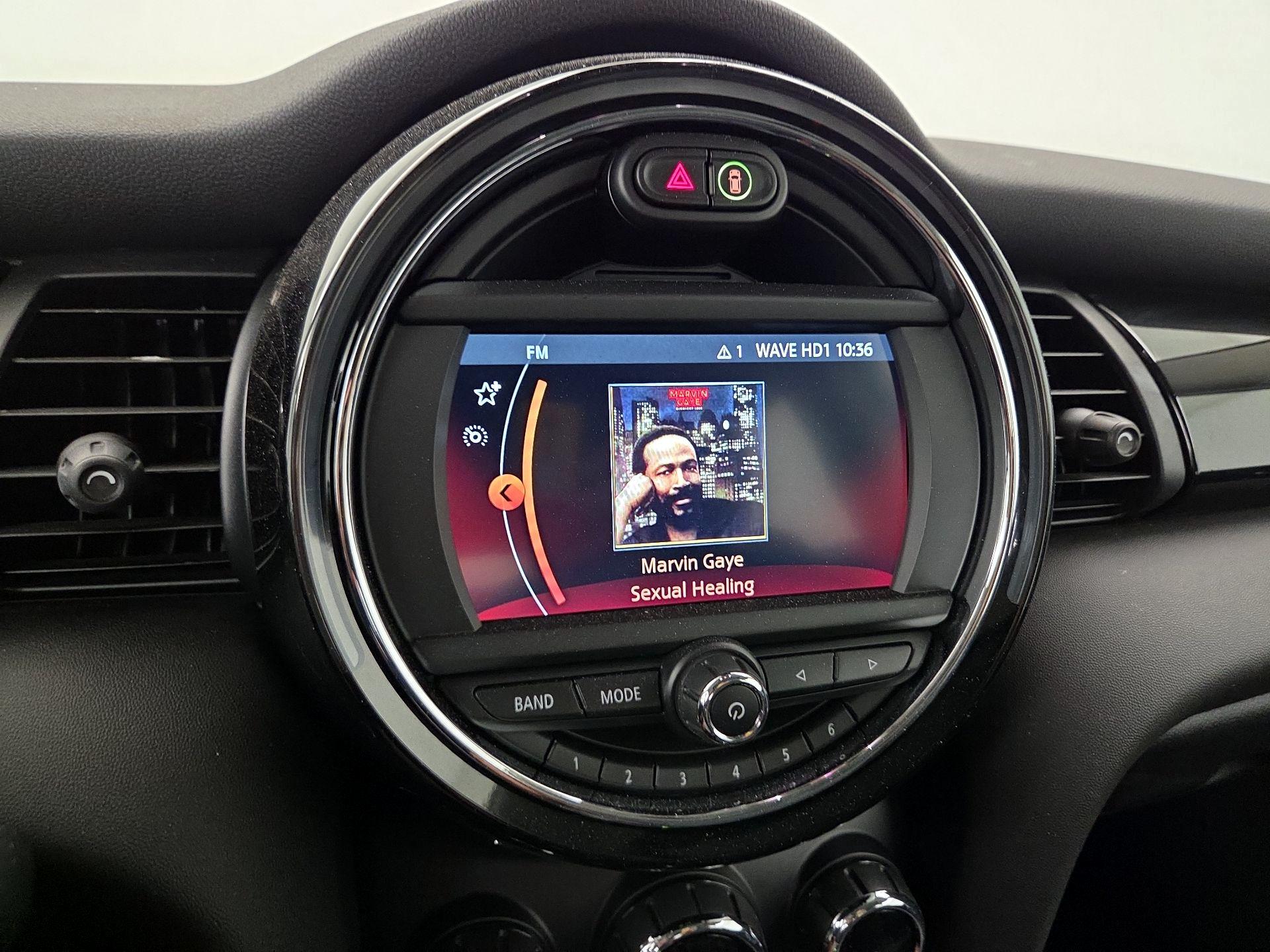 Thumbnail: 2019 MINI Cooper Hardtop - 15