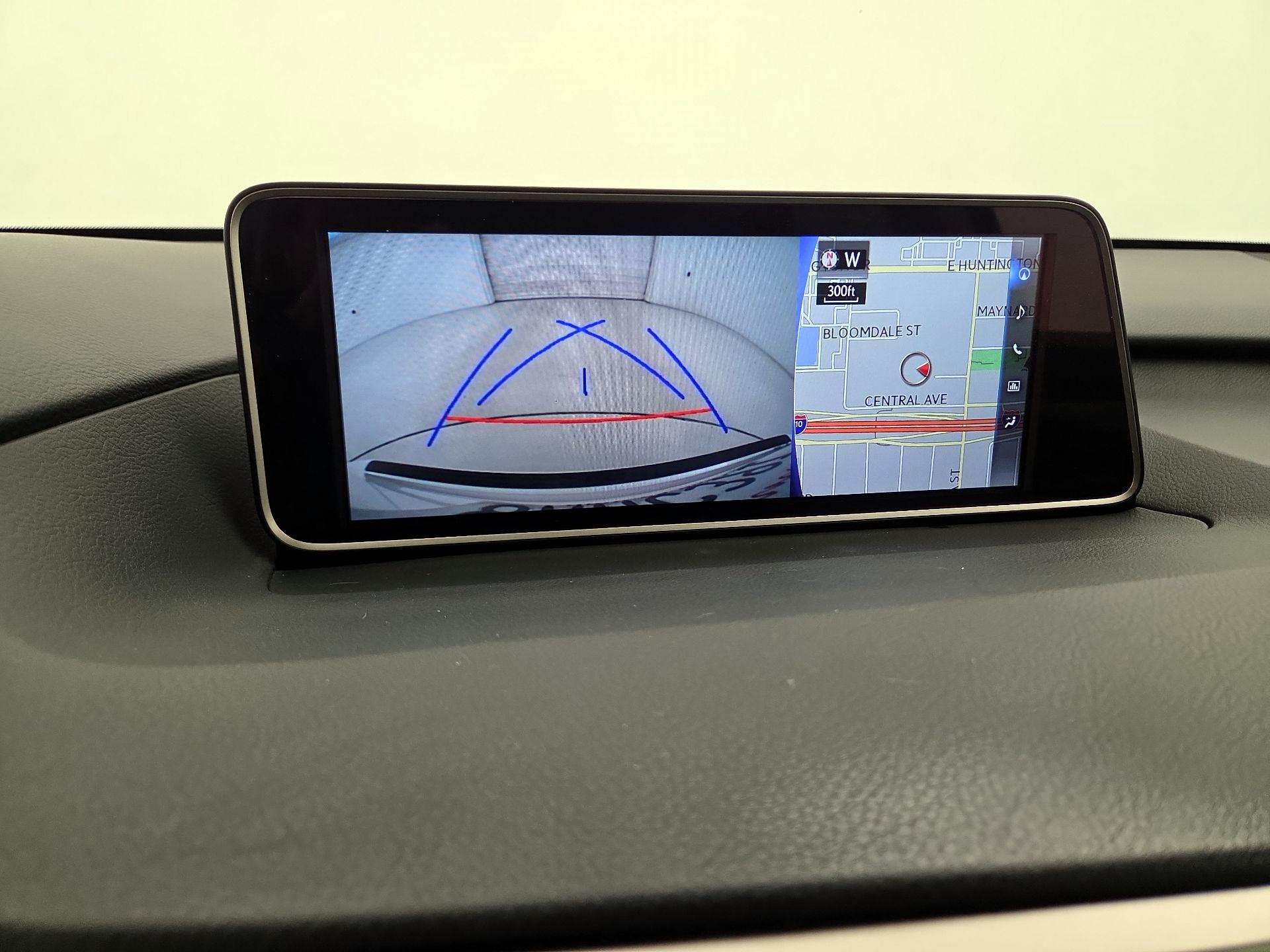 Thumbnail: 2017 Lexus RX - 15