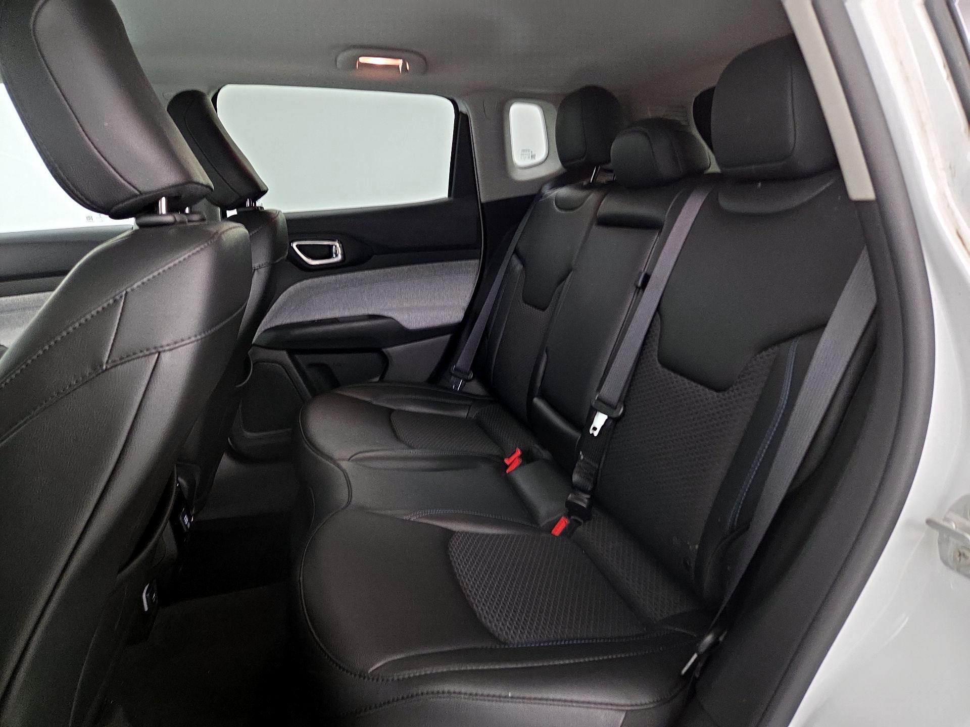 Thumbnail: 2022 Jeep Compass - 19