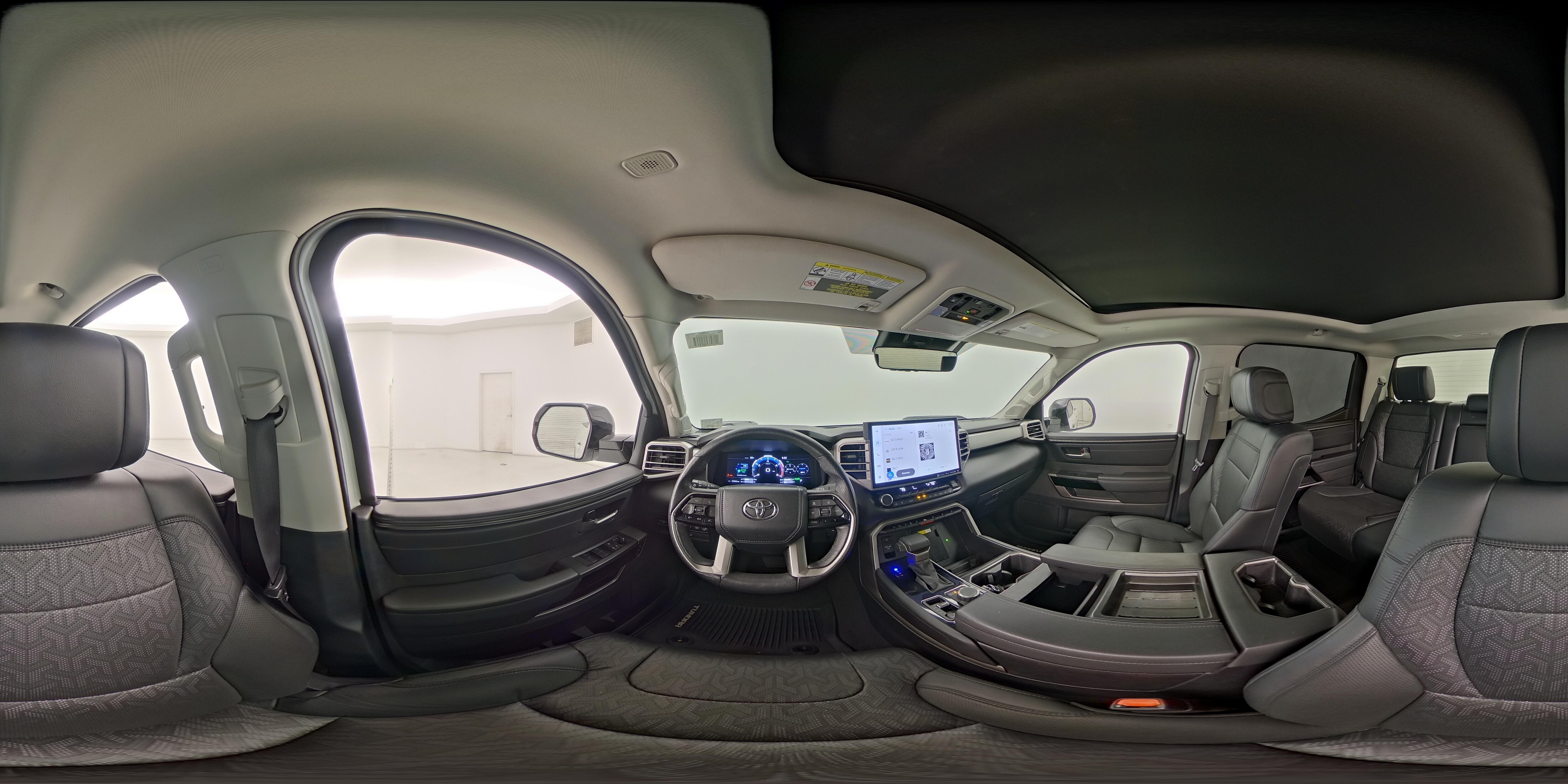 2024 Toyota Tundra Limited - Photo 27