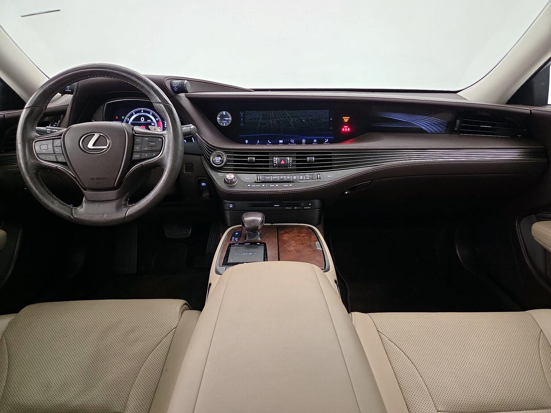 Thumbnail: 2019 Lexus LS - 9