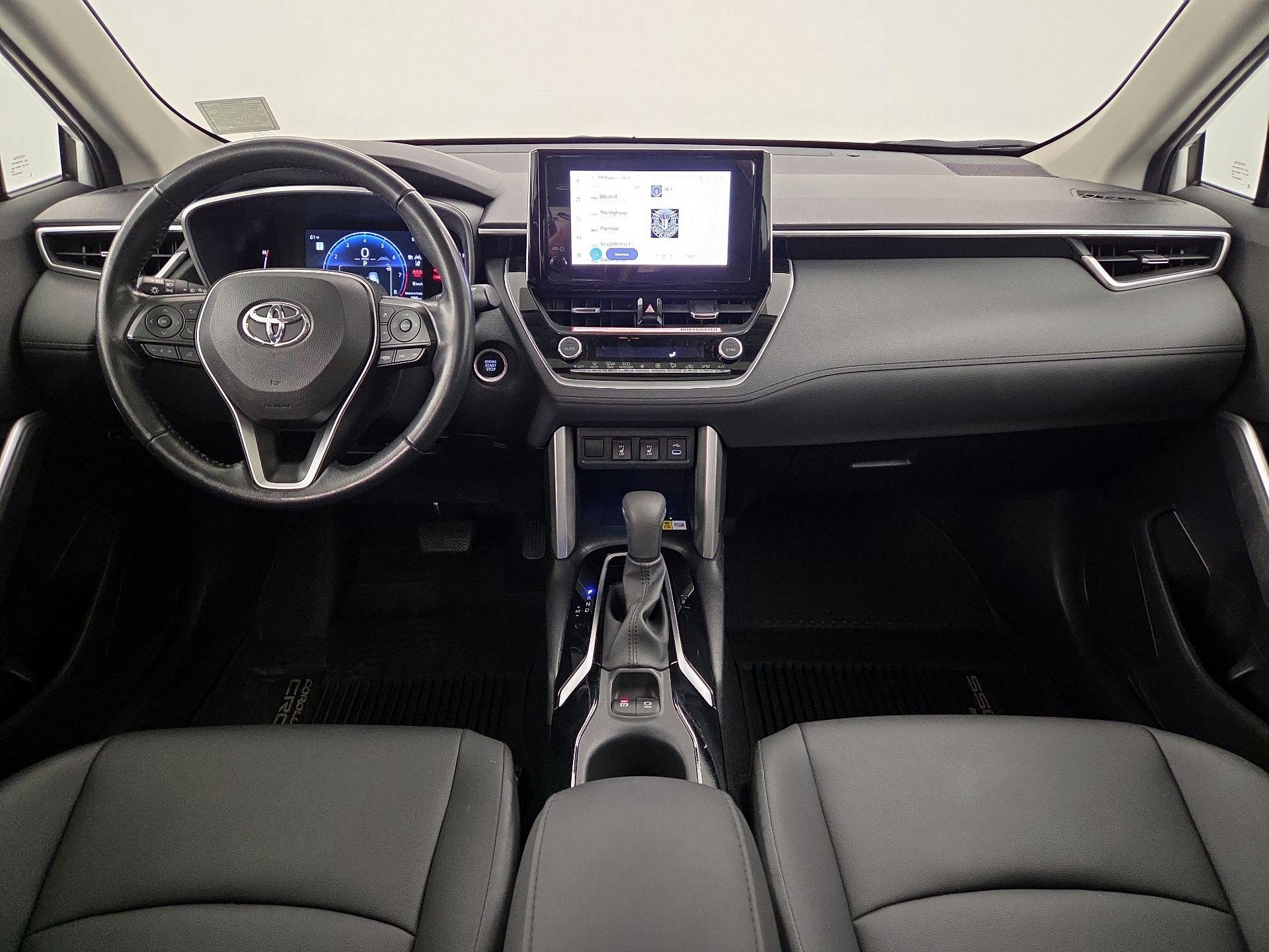 Thumbnail: 2023 Toyota Corolla Cross - 9