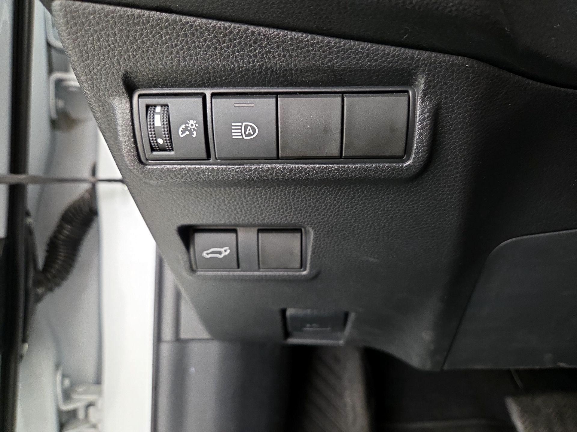 Thumbnail: 2023 Toyota Corolla Cross - 13