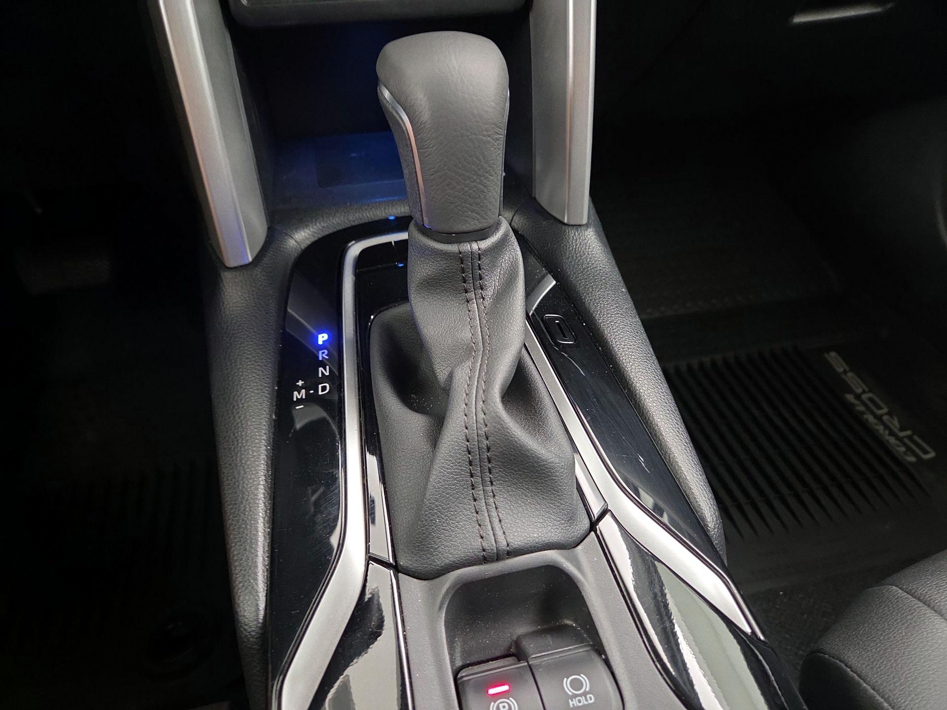 Thumbnail: 2023 Toyota Corolla Cross - 17