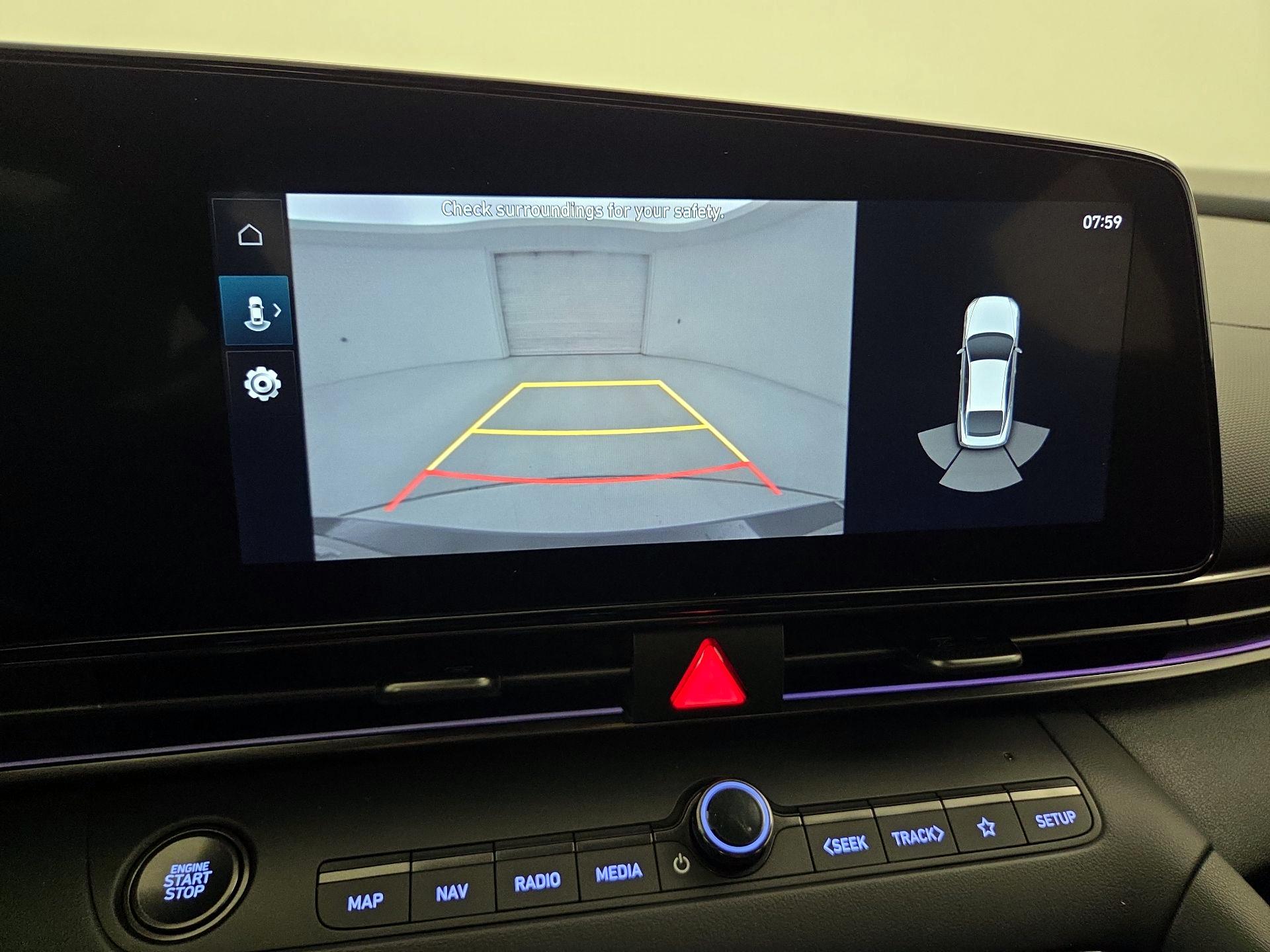 Thumbnail: 2023 Hyundai Elantra - 15