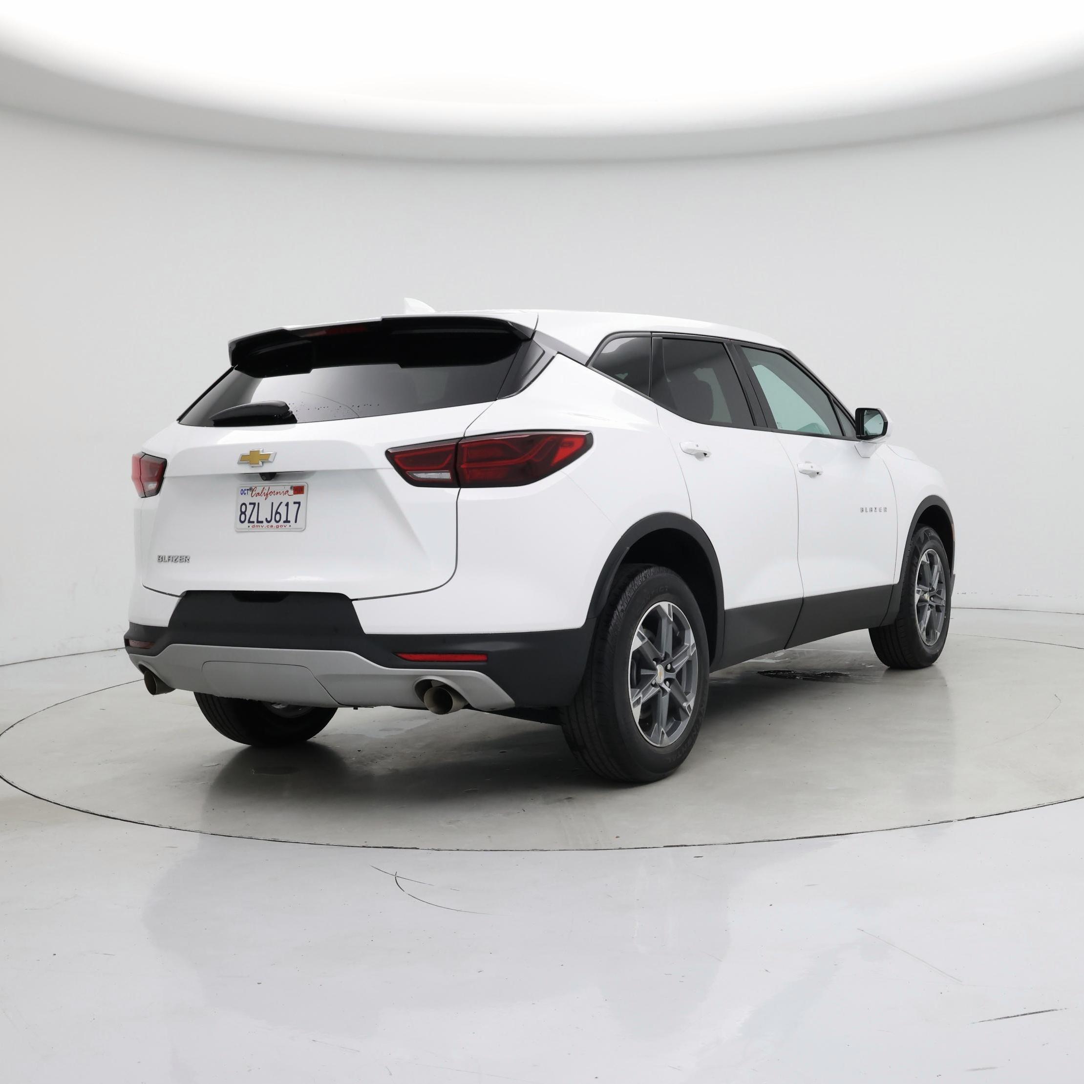 Thumbnail: 2023 Chevrolet Blazer - 8