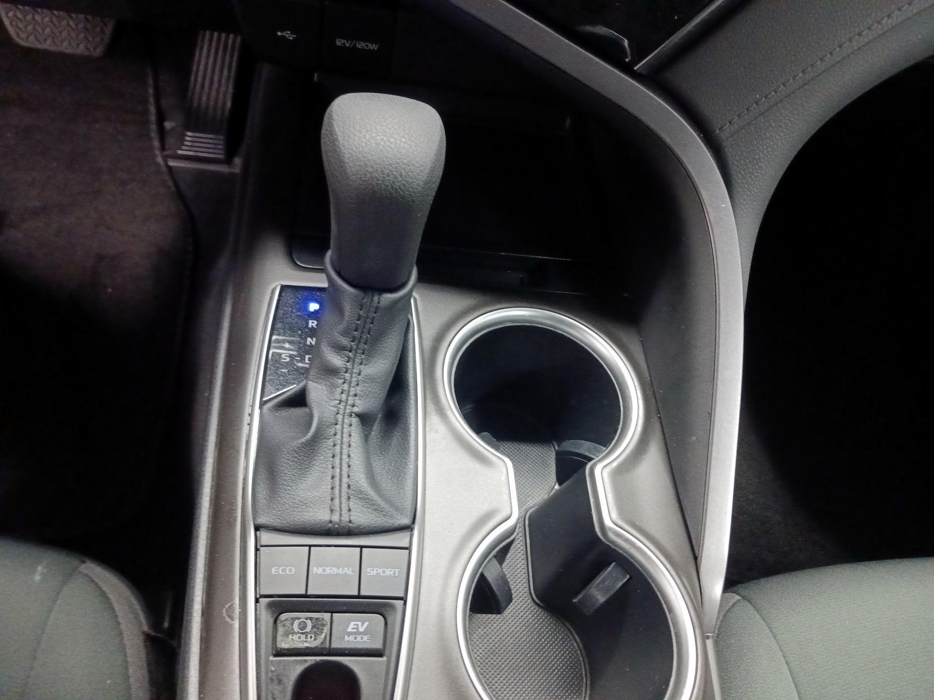 Thumbnail: 2023 Toyota Camry - 17