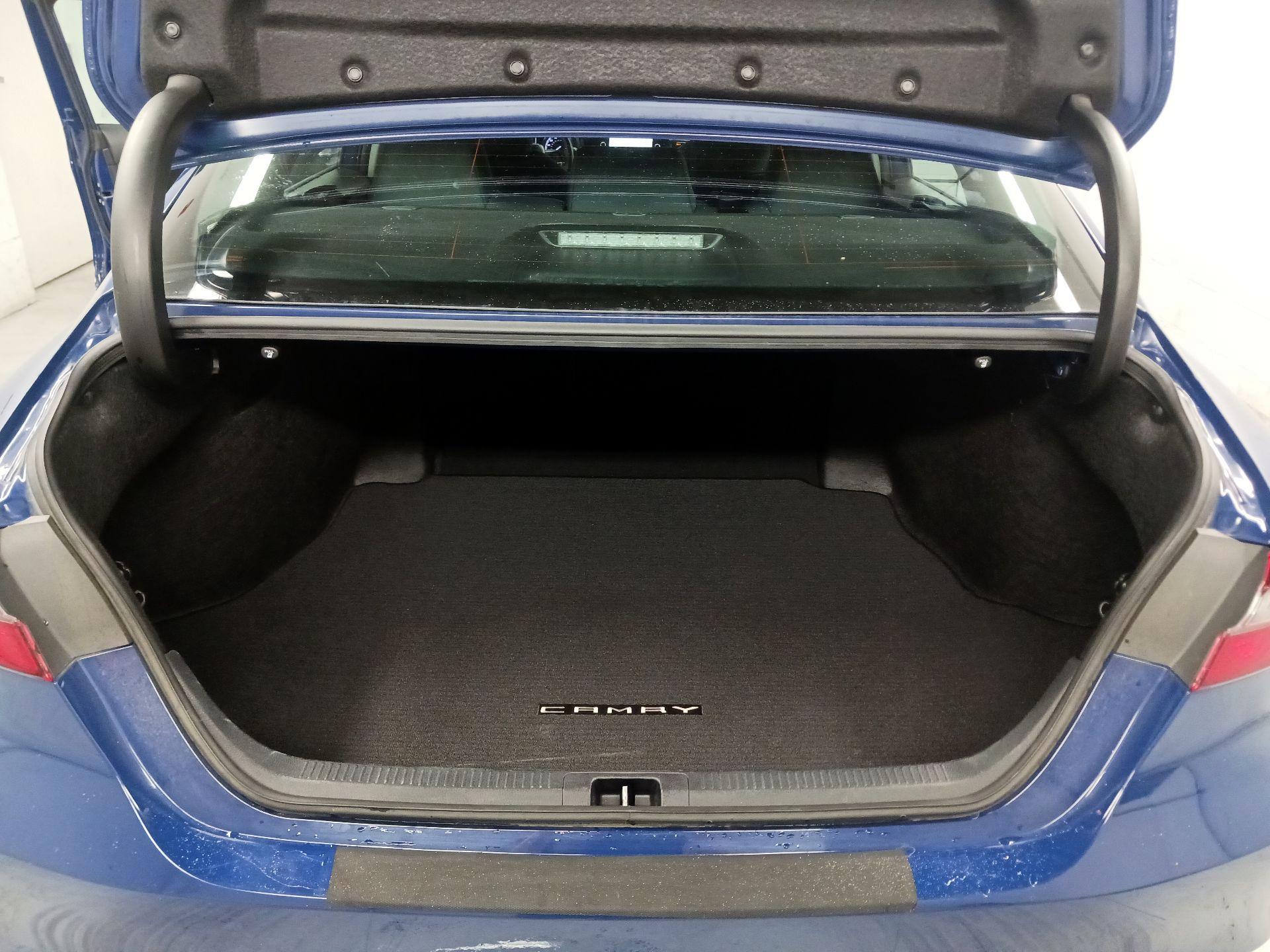 Thumbnail: 2023 Toyota Camry - 20