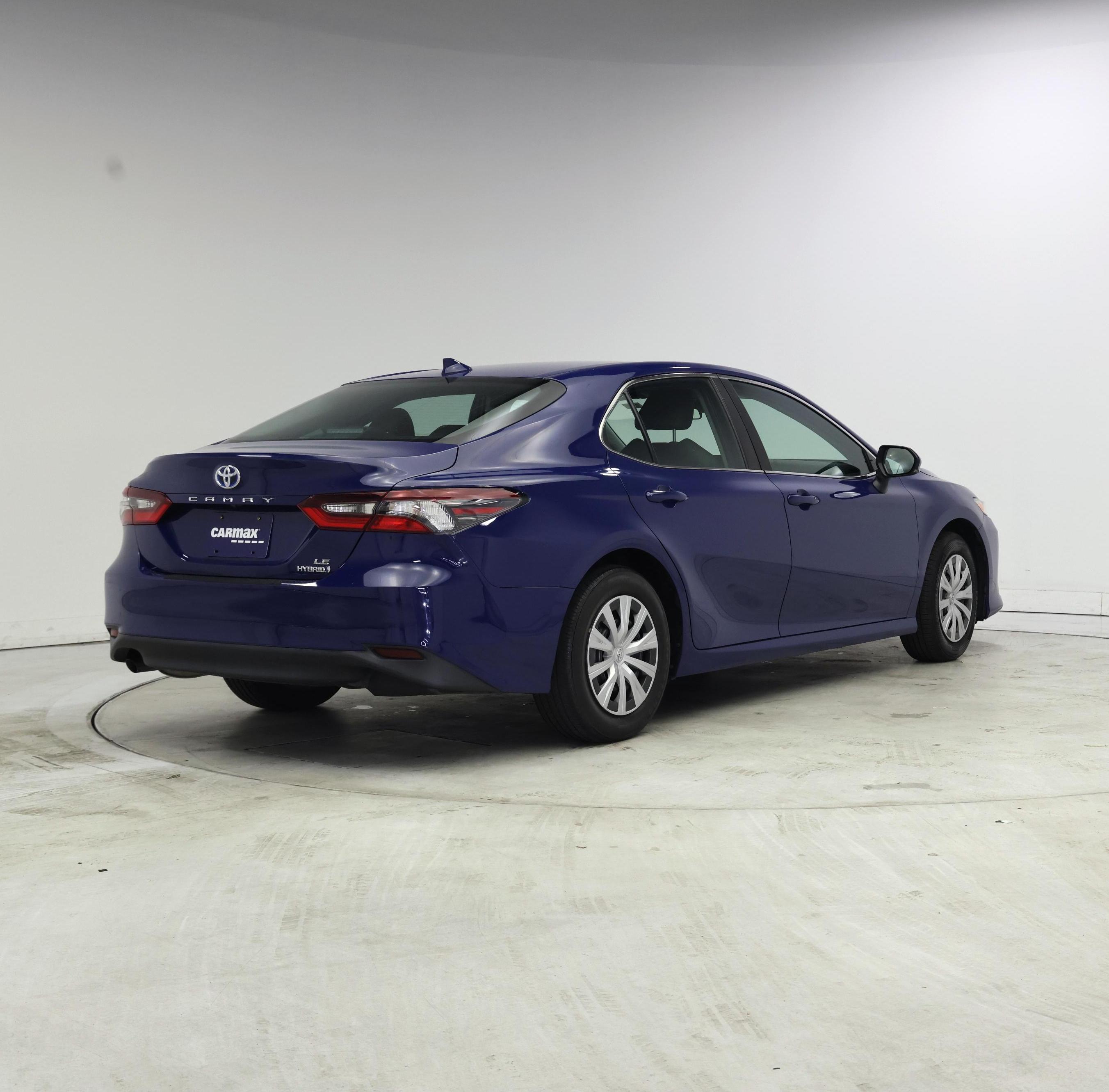 Thumbnail: 2023 Toyota Camry - 8