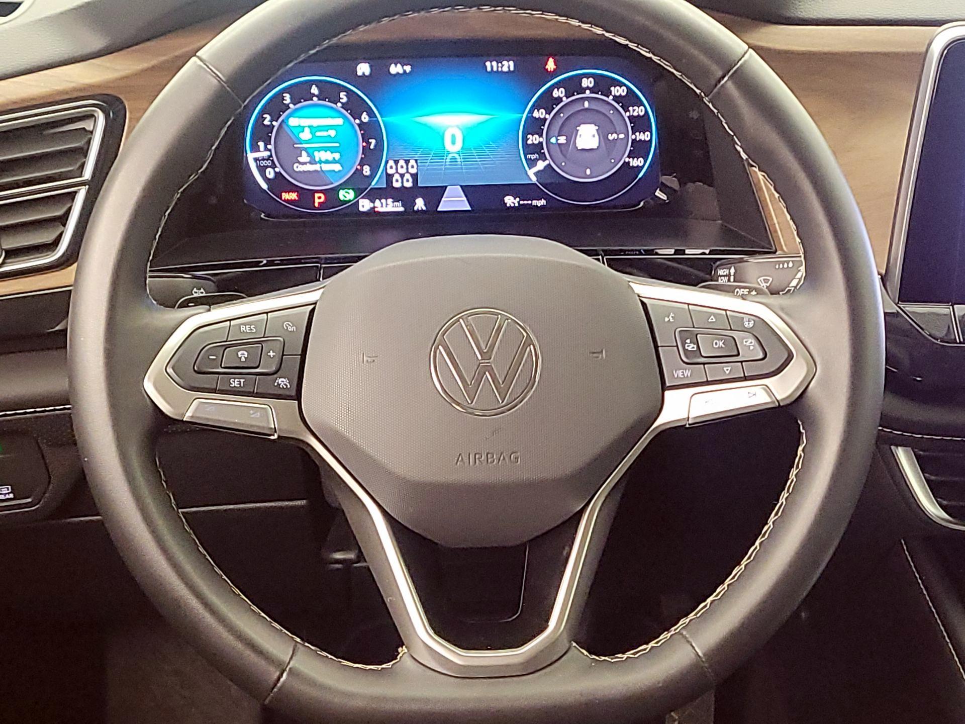 Thumbnail: 2024 Volkswagen Atlas - 10