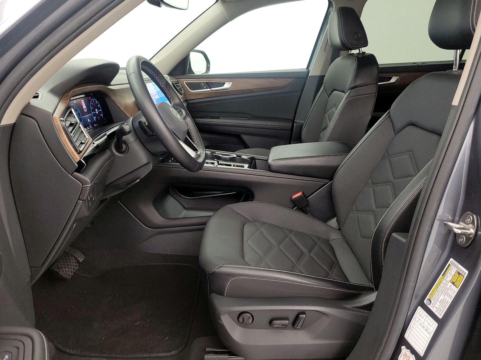 Thumbnail: 2024 Volkswagen Atlas - 11