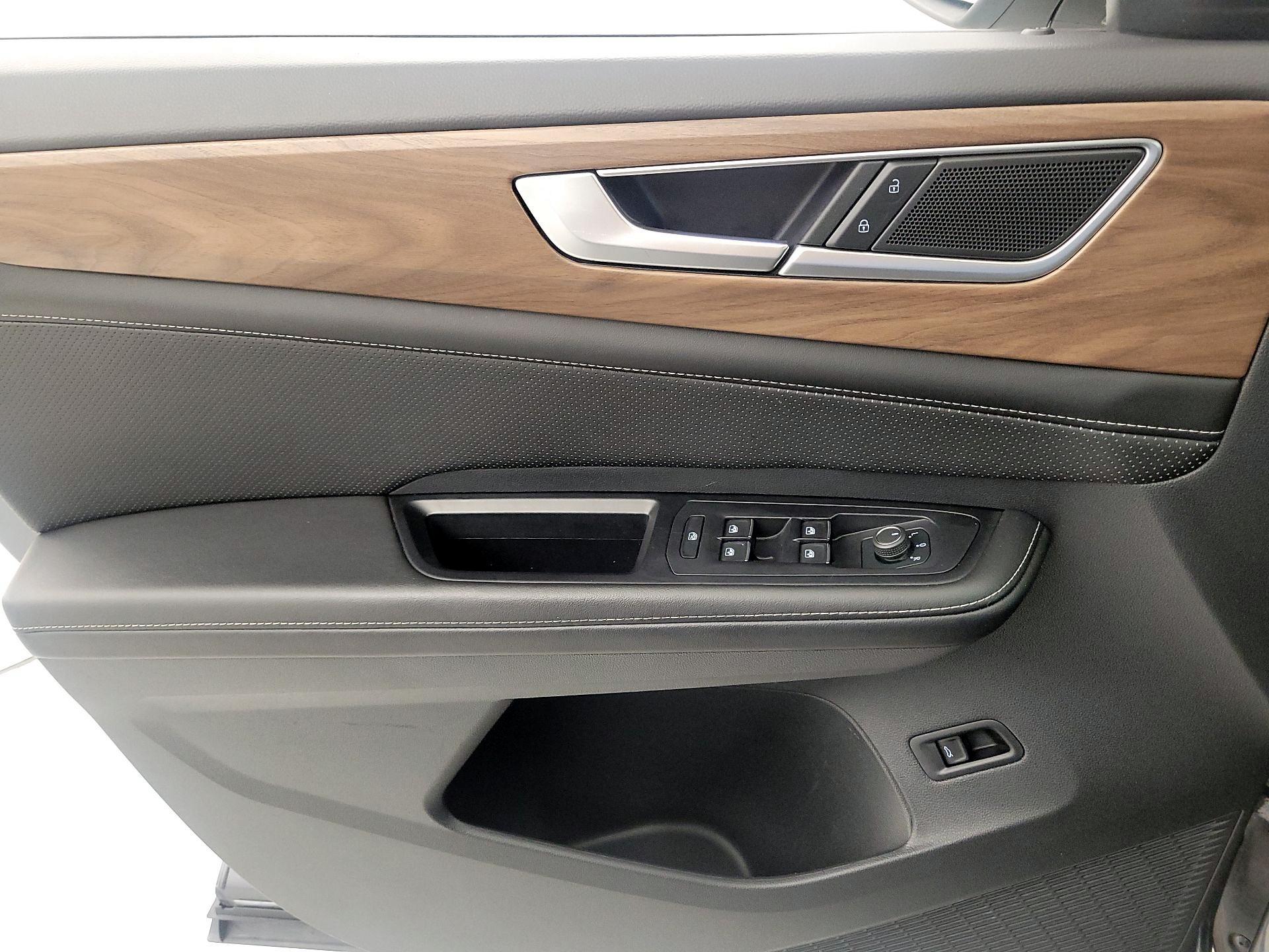 Thumbnail: 2024 Volkswagen Atlas - 12