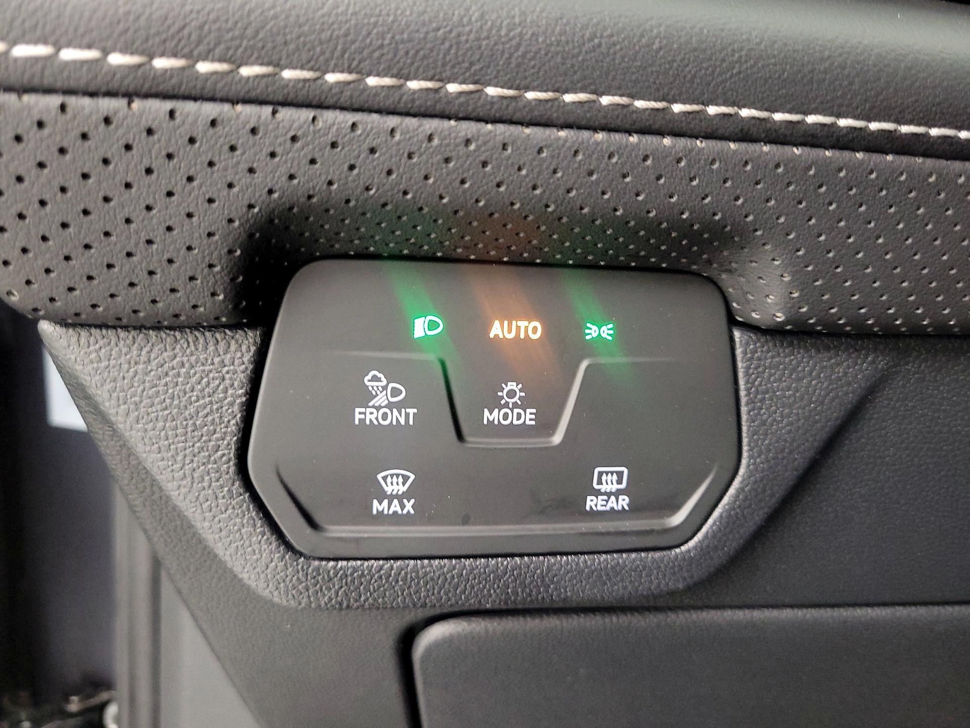 Thumbnail: 2024 Volkswagen Atlas - 13