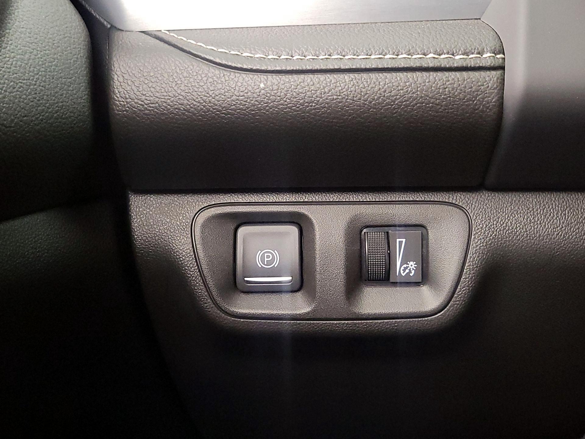 Thumbnail: 2023 GMC Acadia - 13