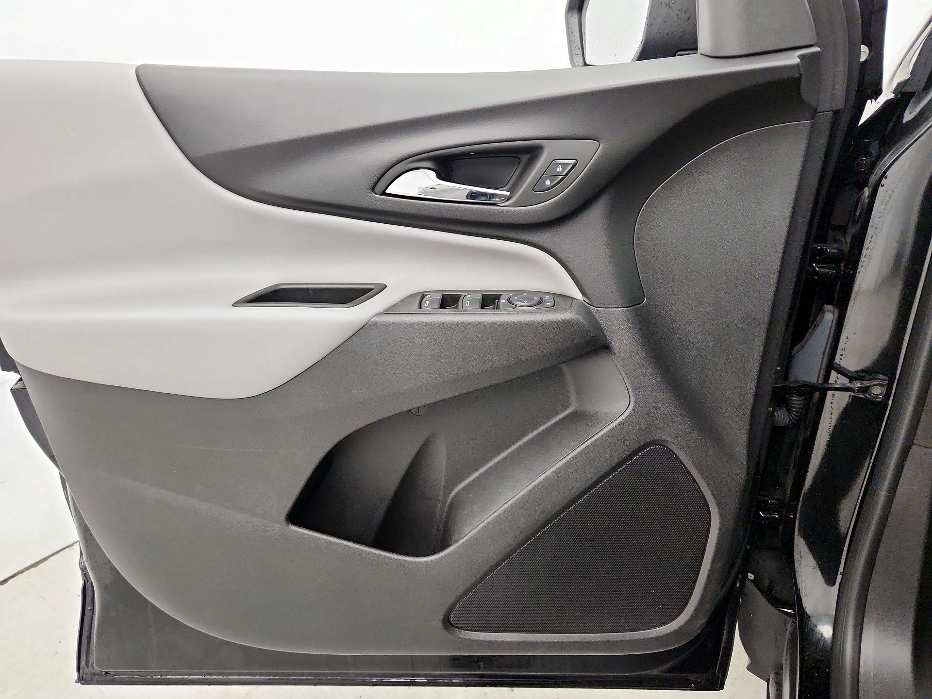 Thumbnail: 2024 Chevrolet Equinox - 12