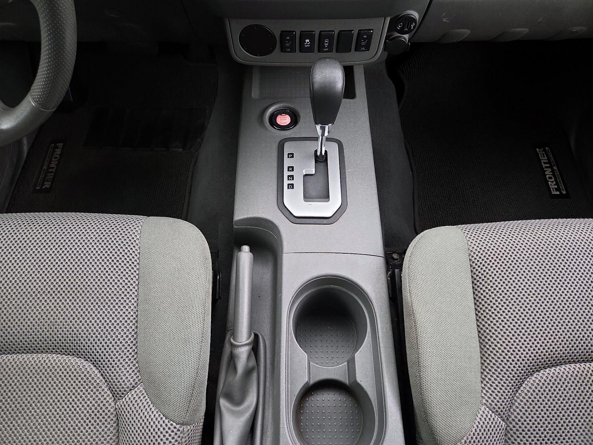 Thumbnail: 2021 Nissan Frontier - 17