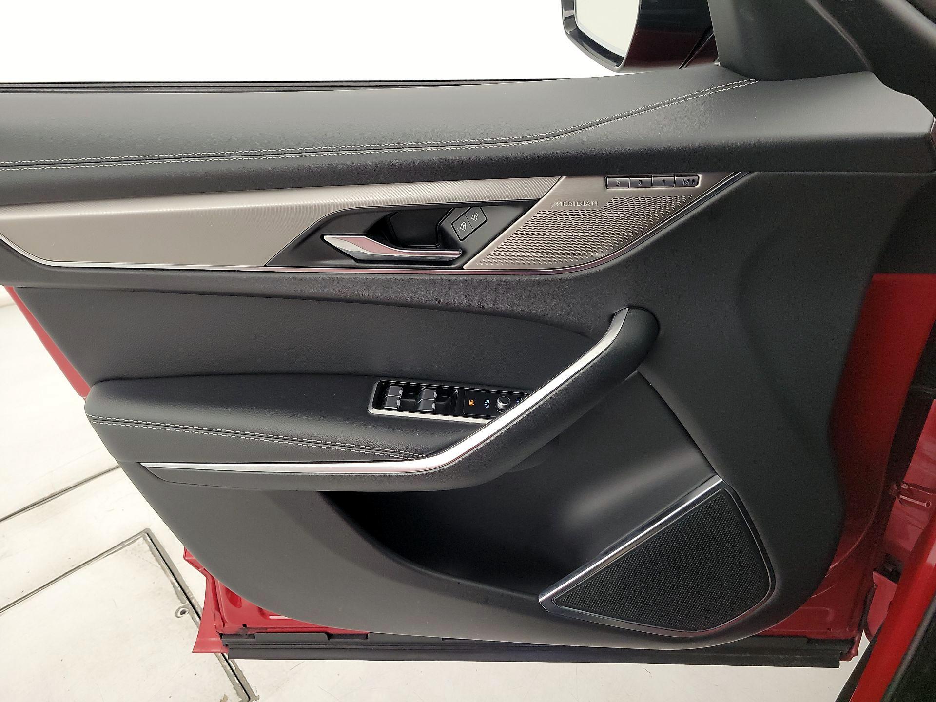 Thumbnail: 2024 Jaguar F-Pace - 12