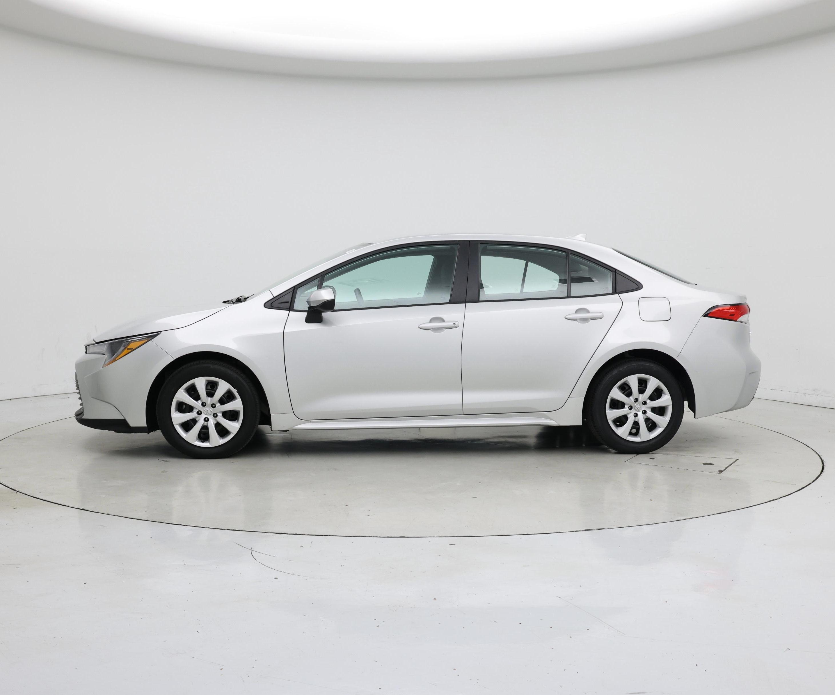 Thumbnail: 2024 Toyota Corolla - 3