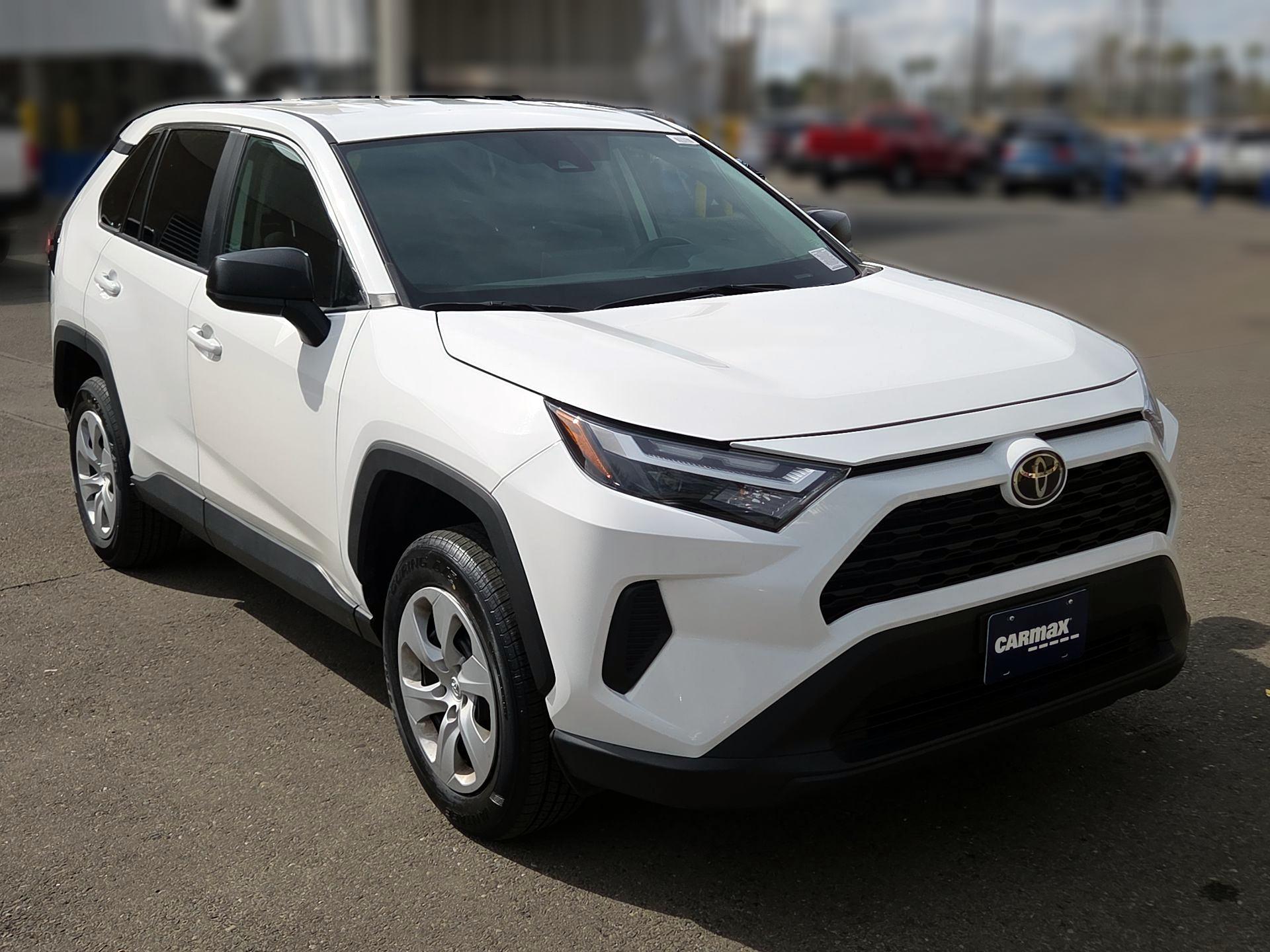Thumbnail: 2024 Toyota RAV4 - 1